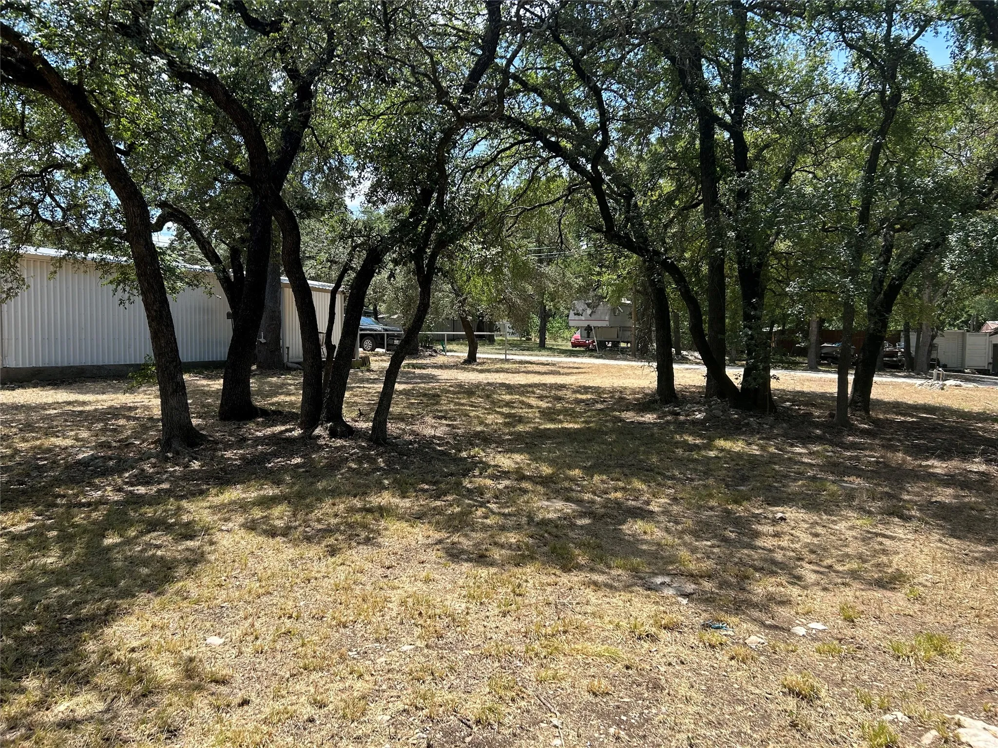 Single Family Residence For Sale in Bosque County , 160 County Road 1709, Clifton, Texas 76634, 2 Bedrooms, 1 Bathroom, Garage spaces, 1,200 Sqft, built in 1988, Price $159,900, mls#21354302, Real Estate Agent in Clifton, Homes For Sale in Bosque county, Homes For Sale in Clifton, Realtor in Clifton Texas, Real Estate Brokerage Independent Realty Texas, Luminita Cordes Realtor