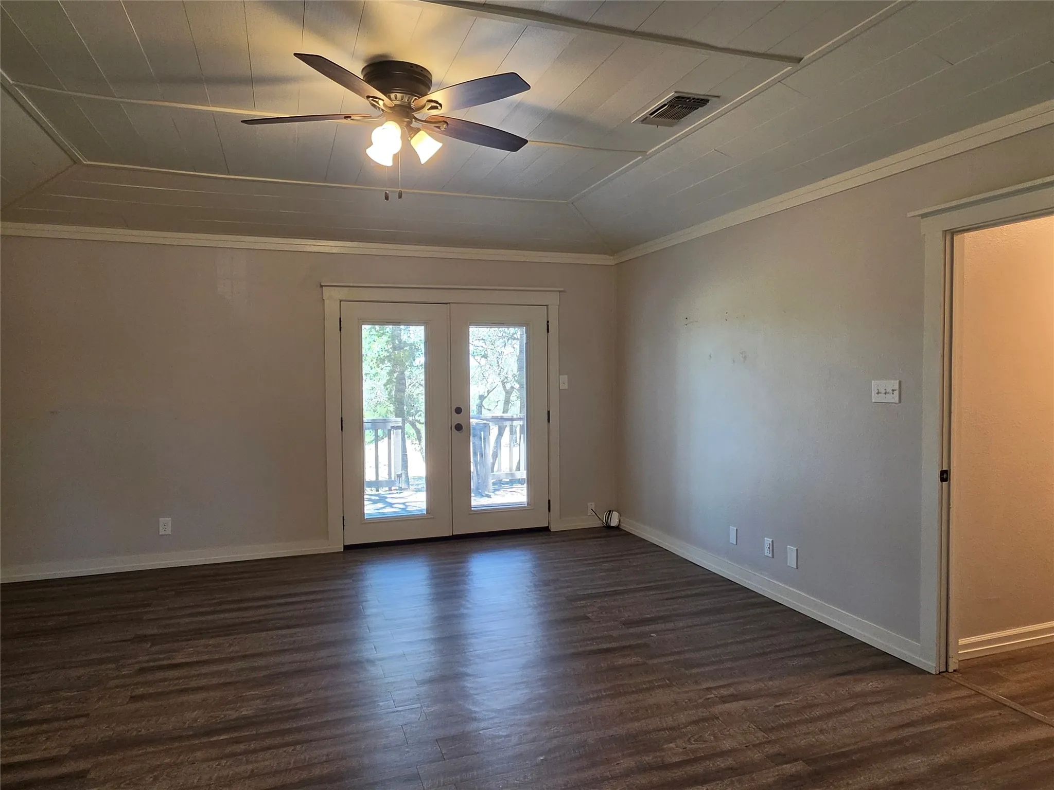 Single Family Residence For Sale in Brown County , 1717 County Road 318, Early, Texas 76802, 3 Bedroom, 2 Bathroom, Garage spaces, 1,758 Sqft, built in 1982, mls#21353038, Real Estate Agent in Early, Homes For Sale in Brown county, Homes For Sale in Early, Realtor in Early Texas, Real Estate Brokerage Independent Realty Texas, Luminita Cordes Realtor