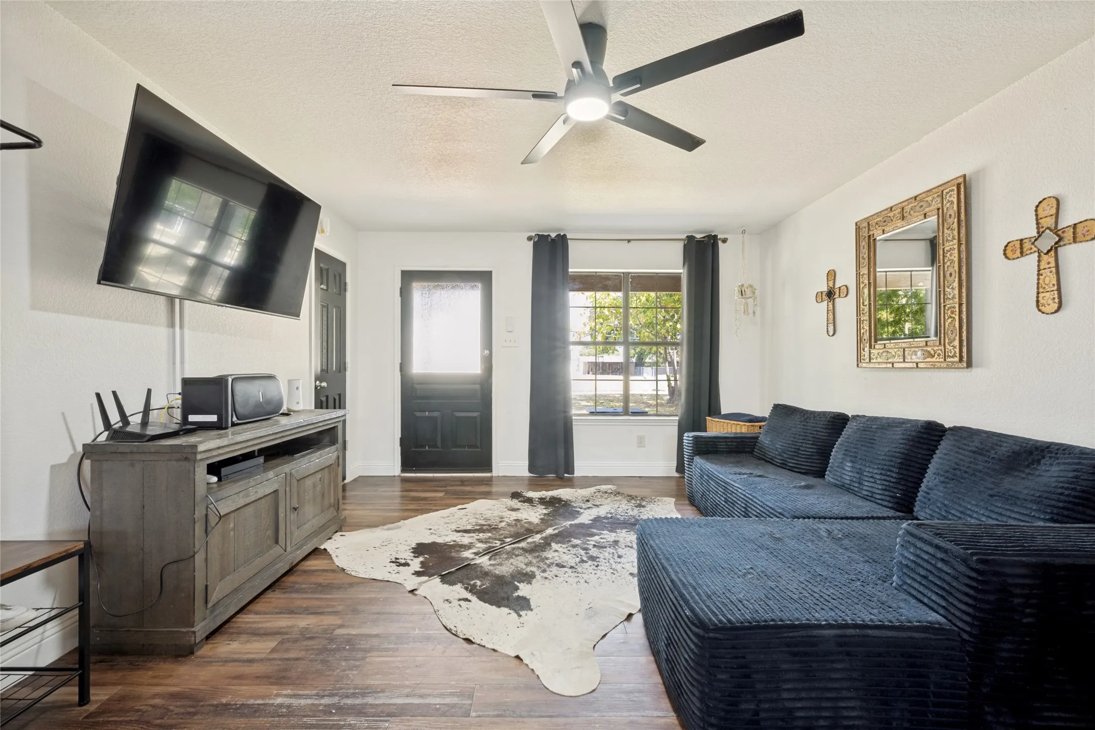 Single Family Residence For Sale in Denton County , 105 N 7th Street, Sanger, Texas 76266, 3 Bedroom, 1 Bathroom, Garage spaces, 1,200 Sqft, built in 2009, mls#21354310, Real Estate Agent in Sanger, Homes For Sale in Denton county, Homes For Sale in Sanger, Realtor in Sanger Texas, Real Estate Brokerage Independent Realty Texas, Luminita Cordes Realtor