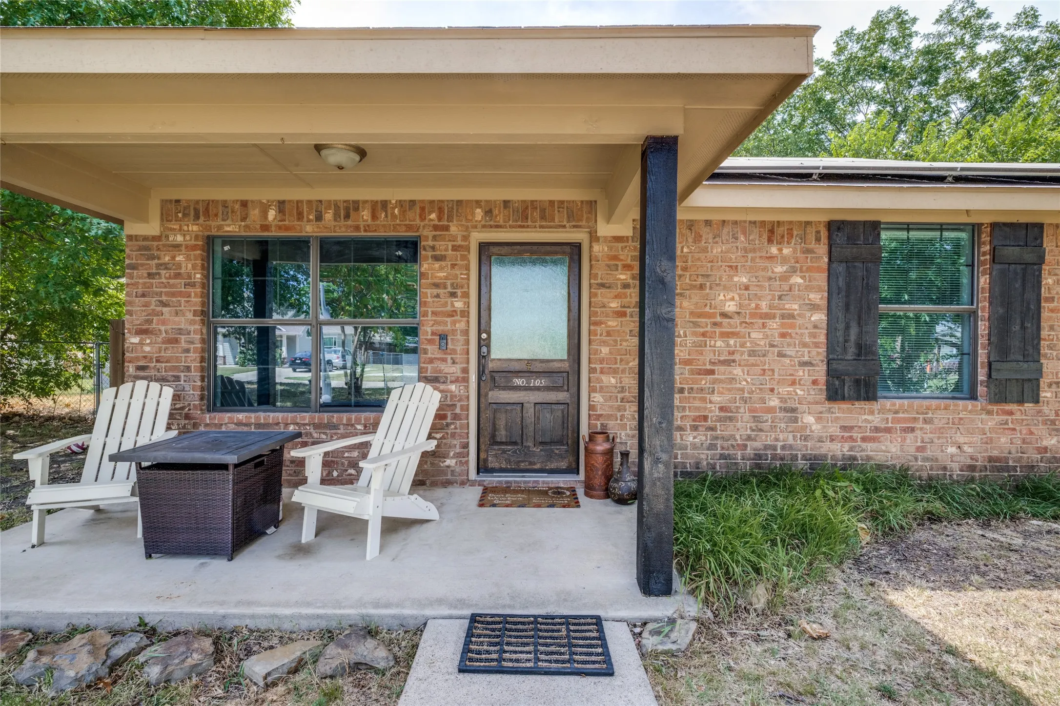 Single Family Residence For Sale in Denton County , 105 N 7th Street, Sanger, Texas 76266, 3 Bedroom, 1 Bathroom, Garage spaces, 1,200 Sqft, built in 2009, mls#21354310, Real Estate Agent in Sanger, Homes For Sale in Denton county, Homes For Sale in Sanger, Realtor in Sanger Texas, Real Estate Brokerage Independent Realty Texas, Luminita Cordes Realtor