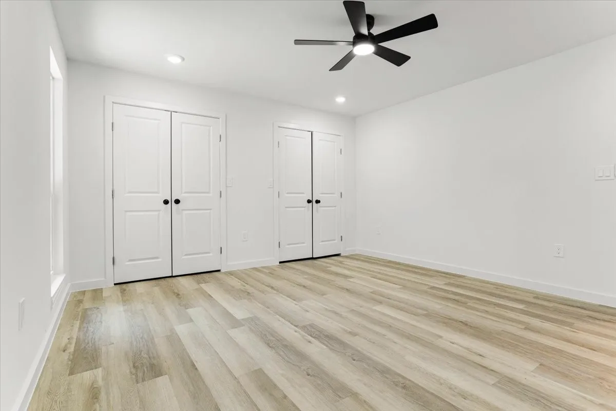 Duplex For Rent in Dallas County , 2149 Willow Place B, Carrollton, Texas 75006, 3 Bedroom, 2 Bathroom, 2 Garage spaces, 1,561 Sqft, built in 1979, mls#21354297, Real Estate Agent in Carrollton, Homes For Rent in Dallas county, Homes For Rent in Carrollton, Realtor in Carrollton Texas, Real Estate Brokerage Independent Realty Texas, Luminita Cordes Realtor