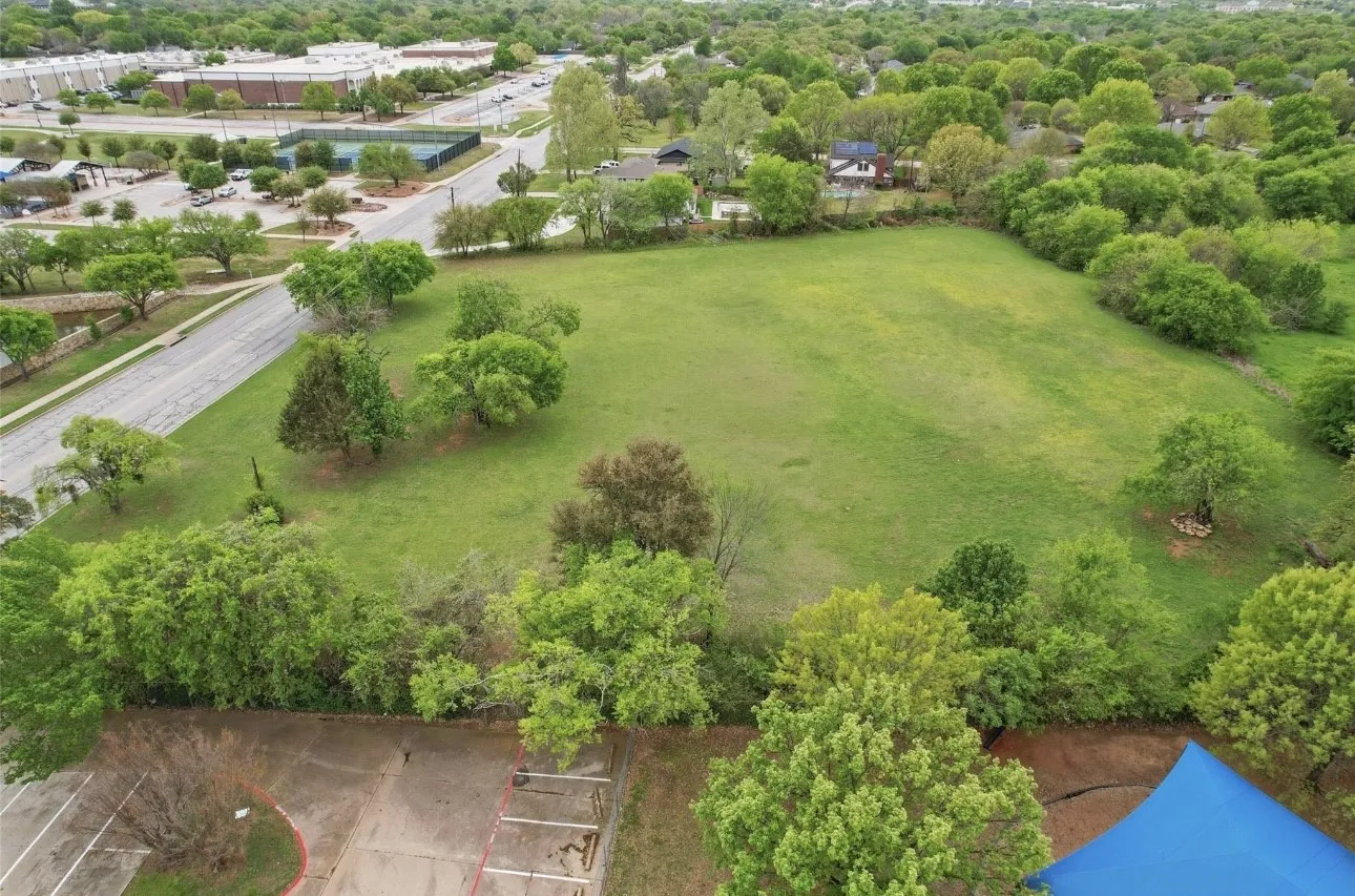 Unimproved Land For Sale in Tarrant County , 1721 N Walnut Creek Drive, Mansfield, Texas 76063, 0, 0, Garage spaces, 0 Sqft, built in 0, Price $775,000, mls#21354328, Real Estate Agent in Mansfield, Homes For Sale in Tarrant county, Homes For Sale in Mansfield, Realtor in Mansfield Texas, Real Estate Brokerage Independent Realty Texas, Luminita Cordes Realtor