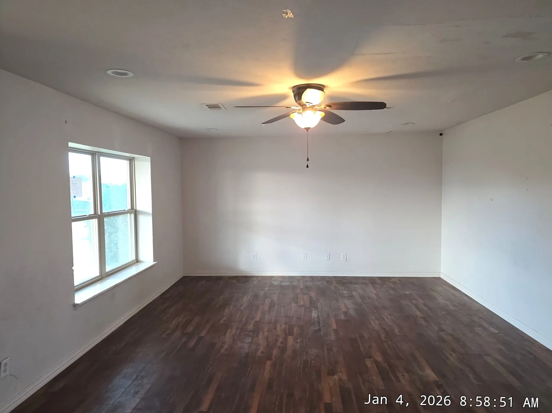 Single Family Residence For Sale in Denton County , 10456 Gentry Drive, Justin, Texas 76247, 4 Bedroom, 3 Bathroom, 2 Garage spaces, 2,244 Sqft, built in 2001, mls#21354329, Real Estate Agent in Justin, Homes For Sale in Denton county, Homes For Sale in Justin, Realtor in Justin Texas, Real Estate Brokerage Independent Realty Texas, Luminita Cordes Realtor