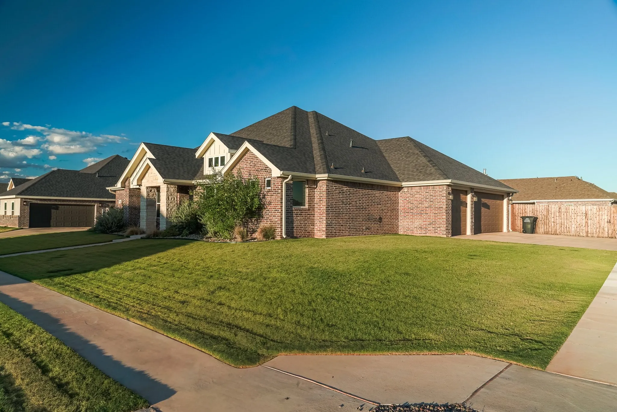 Single Family Residence For Sale in Taylor County , 6617 Beals Creek Avenue, Abilene, Texas 79606, 4 Bedroom, 3 Bathroom, 3 Garage spaces, 2,476 Sqft, built in 2023, mls#21354101, Real Estate Agent in Abilene, Homes For Sale in Taylor county, Homes For Sale in Abilene, Realtor in Abilene Texas, Real Estate Brokerage Independent Realty Texas, Luminita Cordes Realtor
