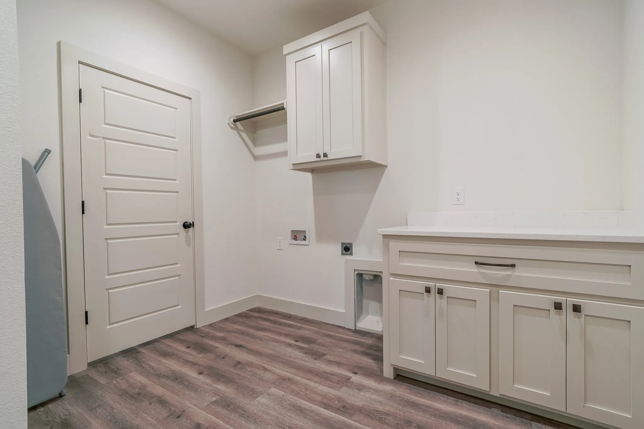Single Family Residence For Sale in Taylor County , 6617 Beals Creek Avenue, Abilene, Texas 79606, 4 Bedroom, 3 Bathroom, 3 Garage spaces, 2,476 Sqft, built in 2023, mls#21354101, Real Estate Agent in Abilene, Homes For Sale in Taylor county, Homes For Sale in Abilene, Realtor in Abilene Texas, Real Estate Brokerage Independent Realty Texas, Luminita Cordes Realtor