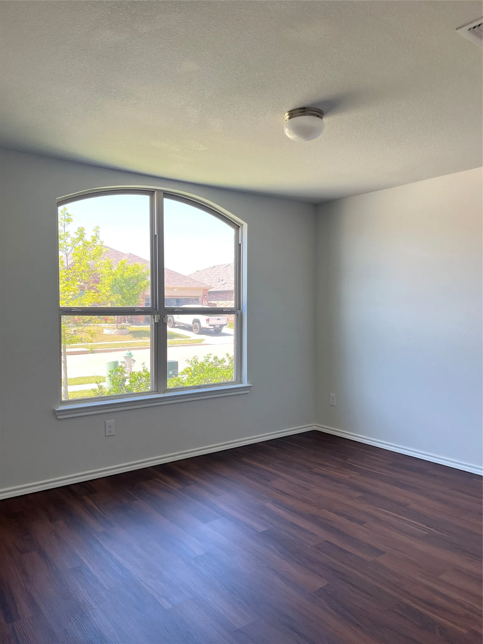 Single Family Residence For Rent in Denton County , 3736 Maroon Creek Road, Aubrey, Texas 76227, 4 Bedroom, 2 Bathroom, 2 Garage spaces, 2,030 Sqft, built in 2022, mls#21352586, Real Estate Agent in Aubrey, Homes For Rent in Denton county, Homes For Rent in Aubrey, Realtor in Aubrey Texas, Real Estate Brokerage Independent Realty Texas, Luminita Cordes Realtor