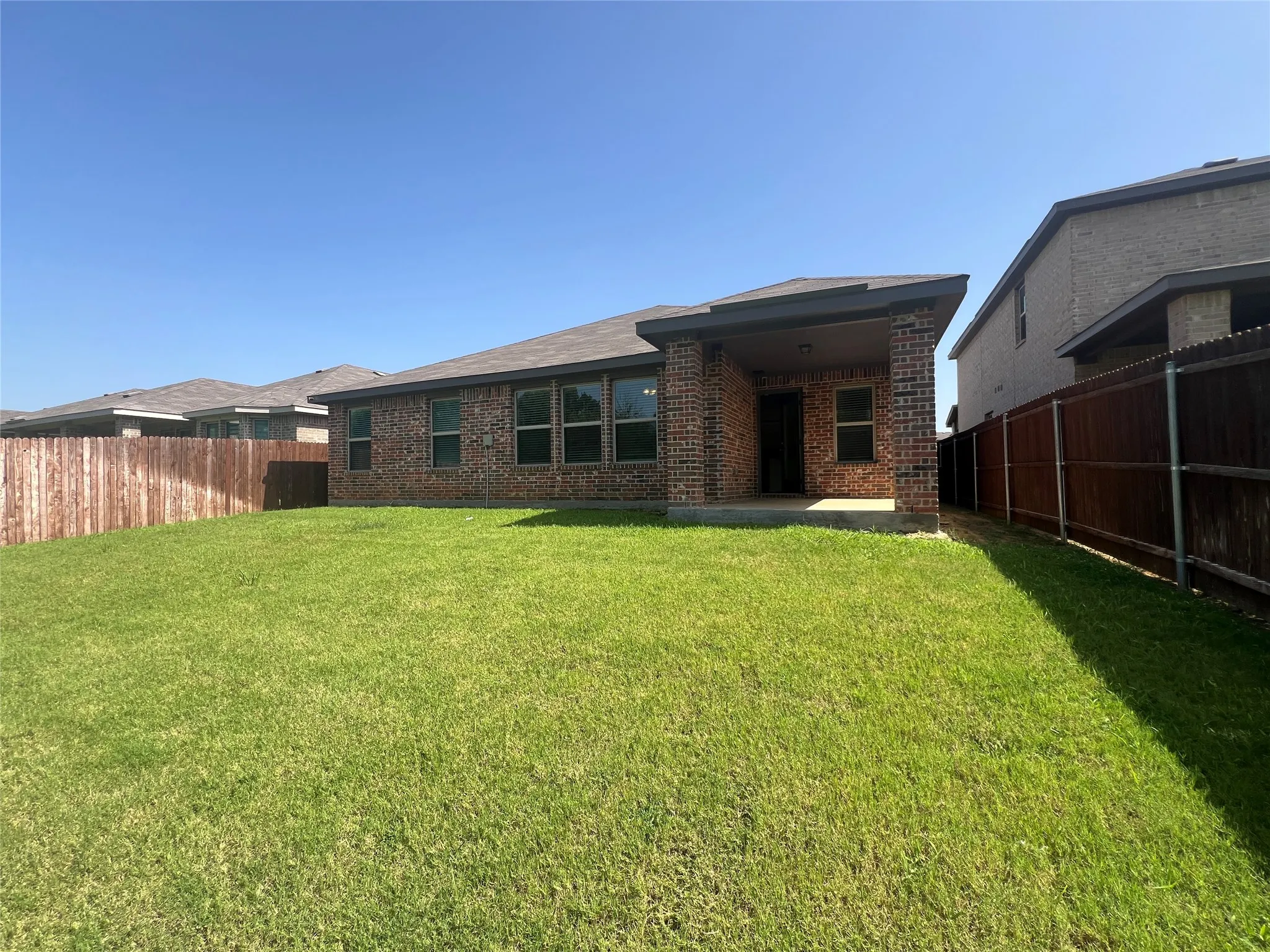 Single Family Residence For Rent in Denton County , 3736 Maroon Creek Road, Aubrey, Texas 76227, 4 Bedroom, 2 Bathroom, 2 Garage spaces, 2,030 Sqft, built in 2022, mls#21352586, Real Estate Agent in Aubrey, Homes For Rent in Denton county, Homes For Rent in Aubrey, Realtor in Aubrey Texas, Real Estate Brokerage Independent Realty Texas, Luminita Cordes Realtor