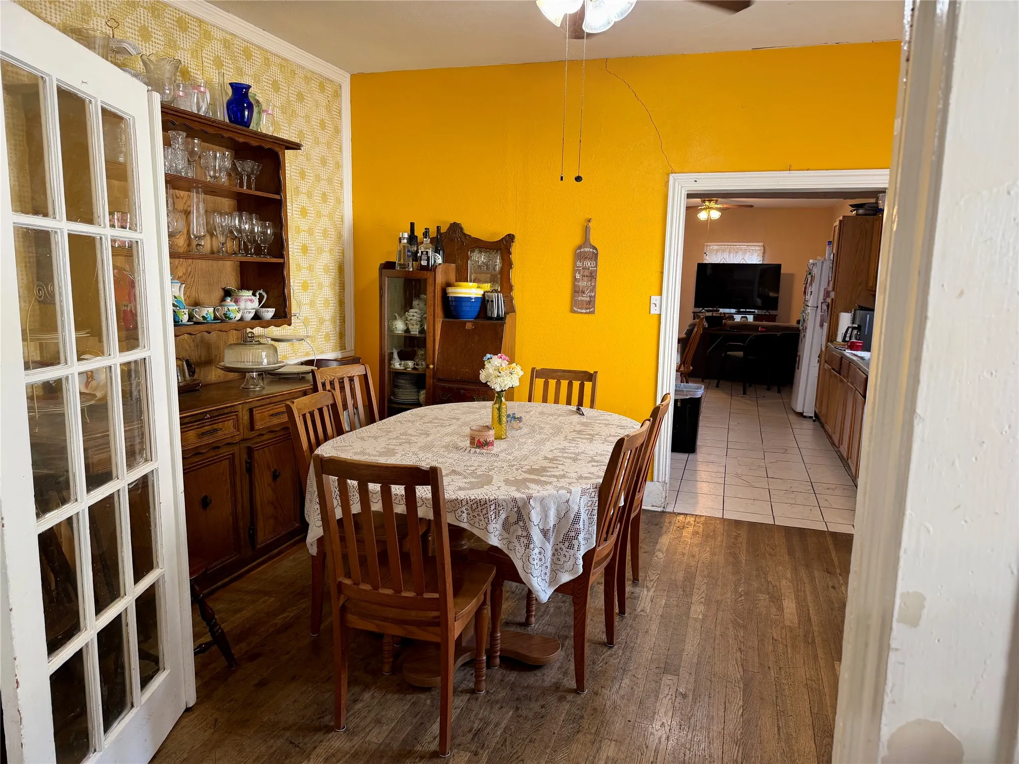 Single Family Residence For Sale in Dallas County , 5346 Miller Avenue, Dallas, Texas 75206, 3 Bedroom, 2 Bathroom, Garage spaces, 1,872 Sqft, built in 1920, mls#21354344, Real Estate Agent in Dallas, Homes For Sale in Dallas county, Homes For Sale in Dallas, Realtor in Dallas Texas, Real Estate Brokerage Independent Realty Texas, Luminita Cordes Realtor