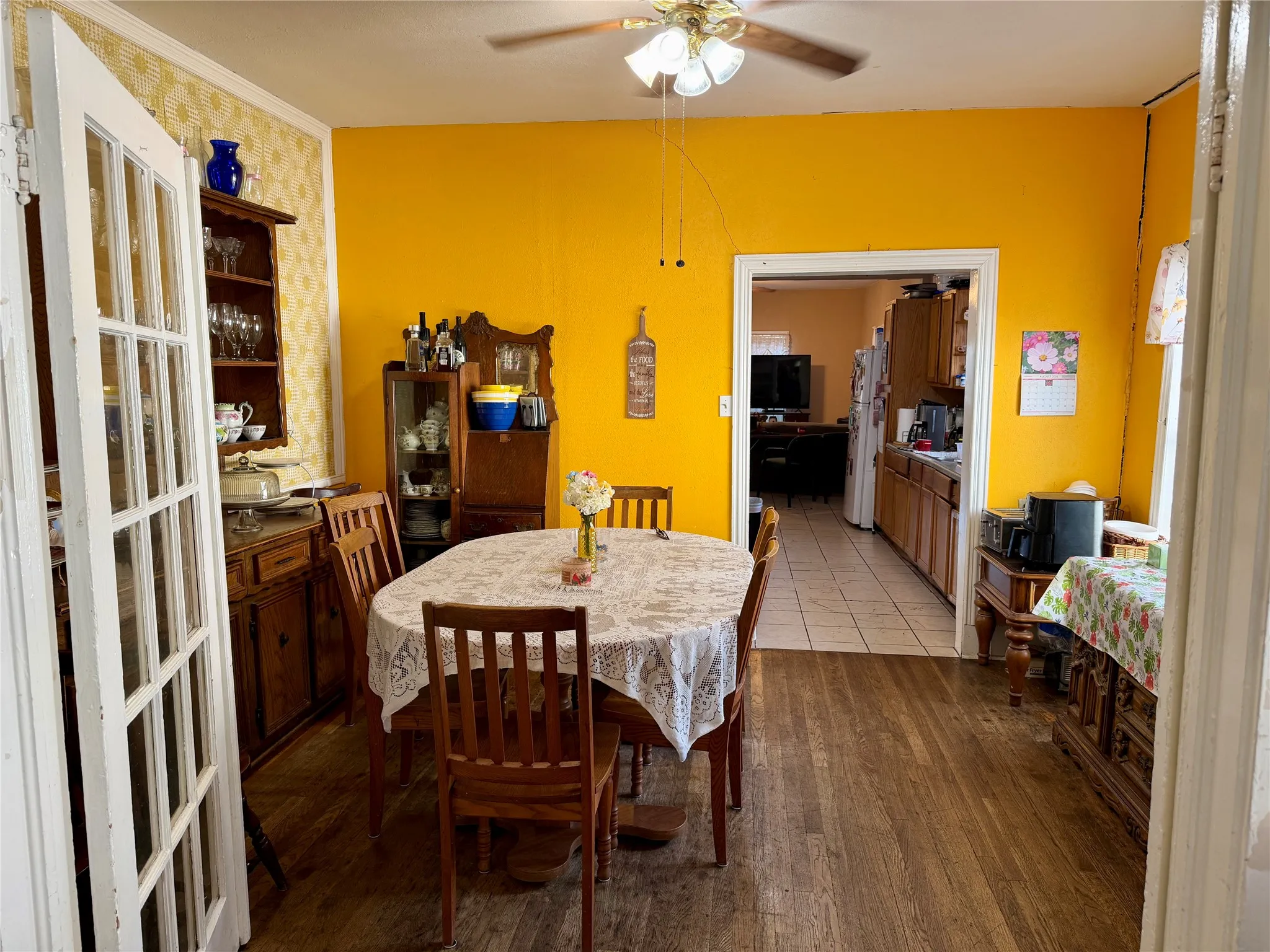 Single Family Residence For Sale in Dallas County , 5346 Miller Avenue, Dallas, Texas 75206, 3 Bedroom, 2 Bathroom, Garage spaces, 1,872 Sqft, built in 1920, mls#21354344, Real Estate Agent in Dallas, Homes For Sale in Dallas county, Homes For Sale in Dallas, Realtor in Dallas Texas, Real Estate Brokerage Independent Realty Texas, Luminita Cordes Realtor