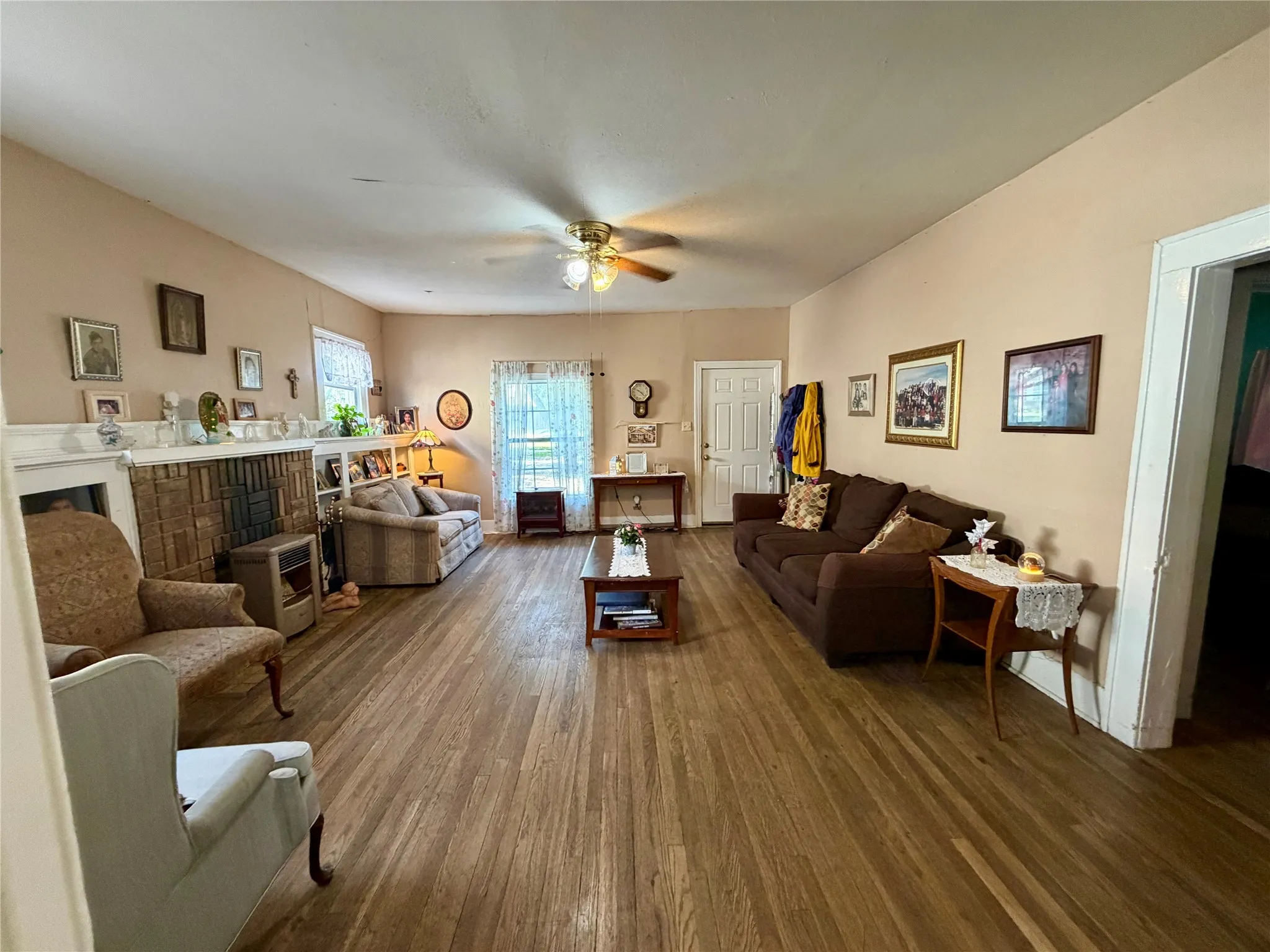 Front living room