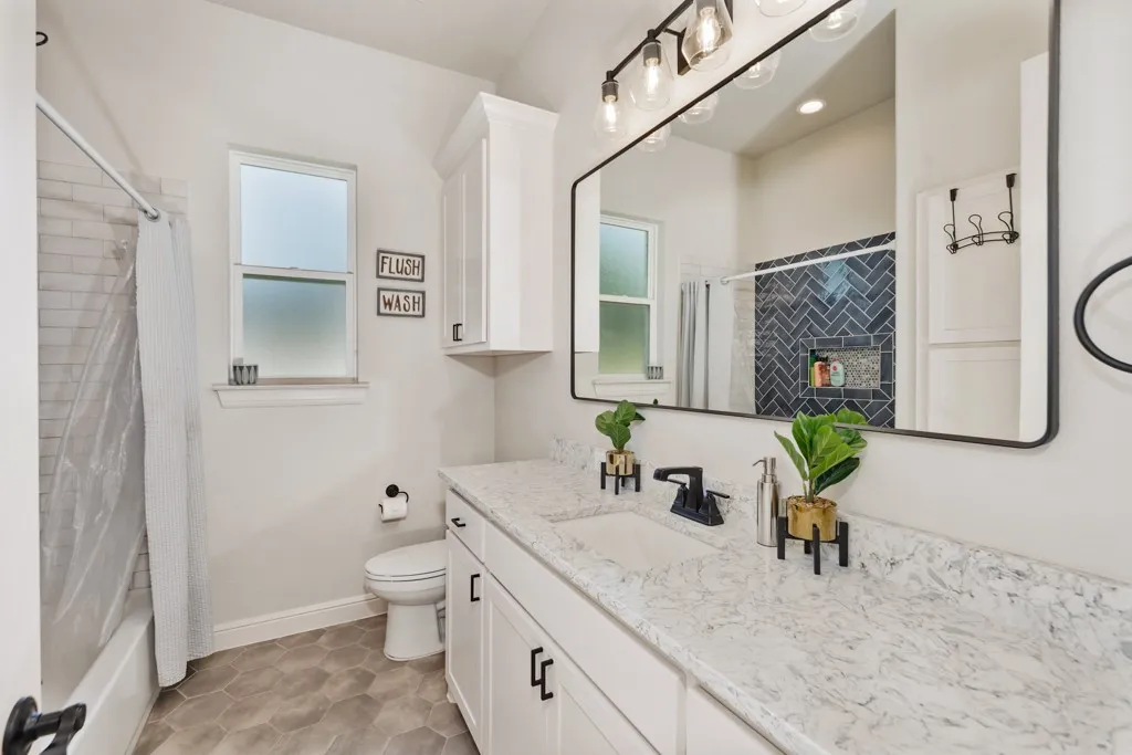 Single Family Residence For Sale in Wise County , 171 Rio Rancho Drive, Decatur, Texas 76234, 4 Bedroom, 3 Bathroom, 3 Garage spaces, 3,194 Sqft, built in 2024, mls#21353220, Real Estate Agent in Decatur, Homes For Sale in Wise county, Homes For Sale in Decatur, Realtor in Decatur Texas, Real Estate Brokerage Independent Realty Texas, Luminita Cordes Realtor