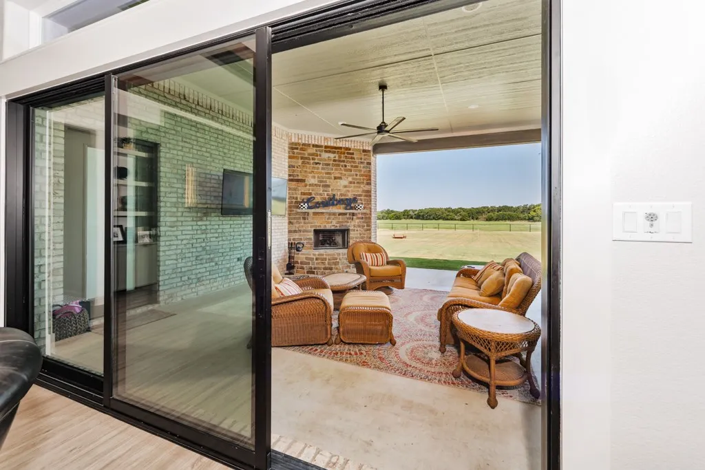 Single Family Residence For Sale in Wise County , 171 Rio Rancho Drive, Decatur, Texas 76234, 4 Bedroom, 3 Bathroom, 3 Garage spaces, 3,194 Sqft, built in 2024, mls#21353220, Real Estate Agent in Decatur, Homes For Sale in Wise county, Homes For Sale in Decatur, Realtor in Decatur Texas, Real Estate Brokerage Independent Realty Texas, Luminita Cordes Realtor