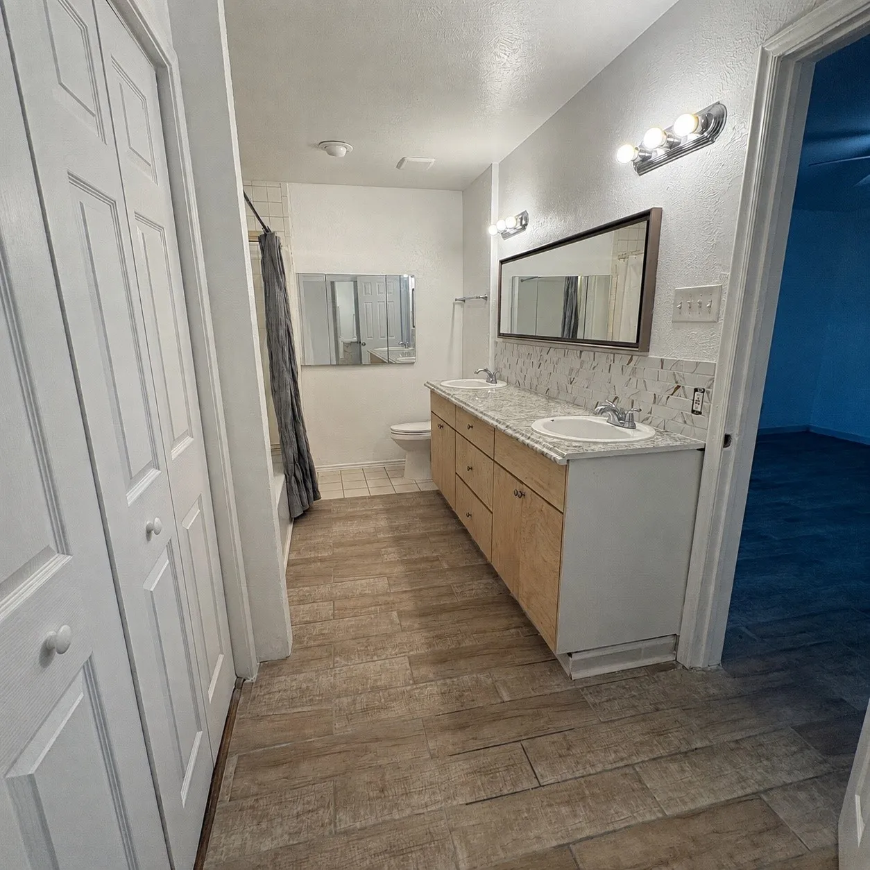 Condominium For Rent in Dallas County , 5913 Lake Hubbard Parkway 123, Garland, Texas 75043, 2 Bedroom, 2 Bathroom, Garage spaces, 970 Sqft, built in 1981, mls#21354129, Real Estate Agent in Garland, Homes For Rent in Dallas county, Homes For Rent in Garland, Realtor in Garland Texas, Real Estate Brokerage Independent Realty Texas, Luminita Cordes Realtor