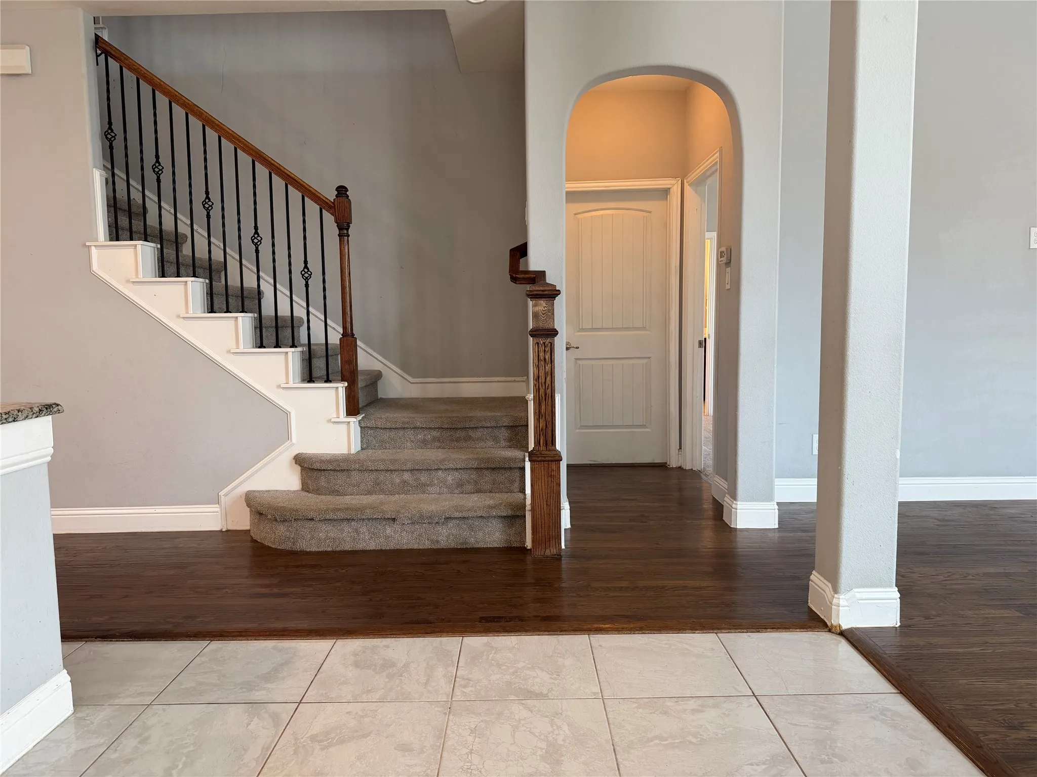 Single Family Residence For Rent in Denton County , 2417 Kingsgate Drive, Little Elm, Texas 75068, 4 Bedroom, 3 Bathroom, 2 Garage spaces, 2,791 Sqft, built in 2015, mls#21349163, Real Estate Agent in Little Elm, Homes For Rent in Denton county, Homes For Rent in Little Elm, Realtor in Little Elm Texas, Real Estate Brokerage Independent Realty Texas, Luminita Cordes Realtor