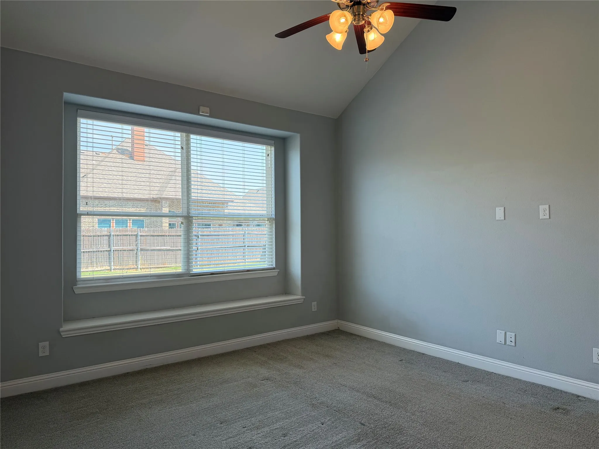 Single Family Residence For Rent in Denton County , 2417 Kingsgate Drive, Little Elm, Texas 75068, 4 Bedroom, 3 Bathroom, 2 Garage spaces, 2,791 Sqft, built in 2015, mls#21349163, Real Estate Agent in Little Elm, Homes For Rent in Denton county, Homes For Rent in Little Elm, Realtor in Little Elm Texas, Real Estate Brokerage Independent Realty Texas, Luminita Cordes Realtor
