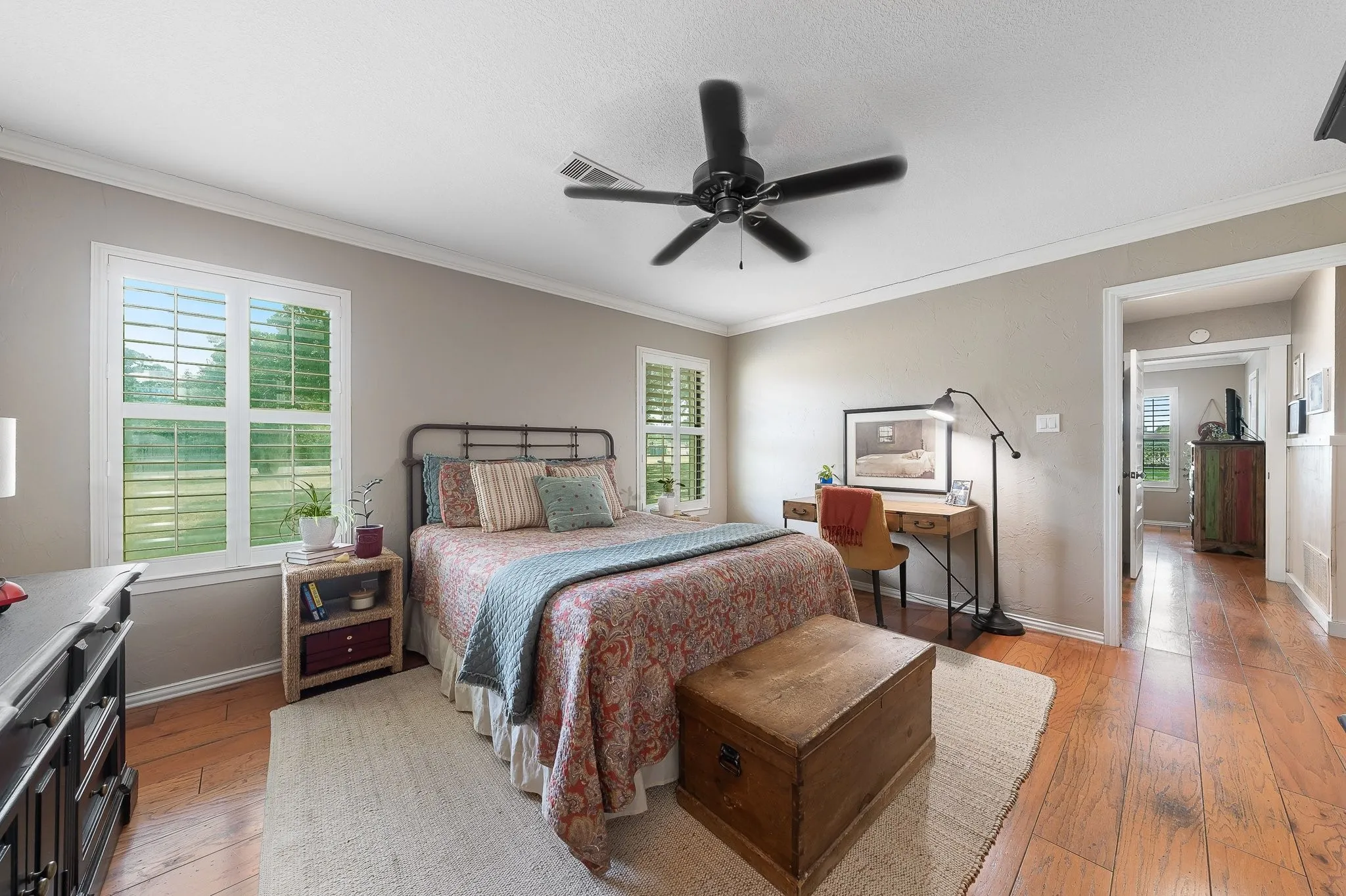 Single Family Residence For Sale in Denton County , 703 Robin Lane, Argyle, Texas 76226, 3 Bedrooms, 2 Bathrooms, Garage spaces, 2,096 Sqft, built in 1984, Price $649,000, mls#21351398, Real Estate Agent in Argyle, Homes For Sale in Denton county, Homes For Sale in Argyle, Realtor in Argyle Texas, Real Estate Brokerage Independent Realty Texas, Luminita Cordes Realtor