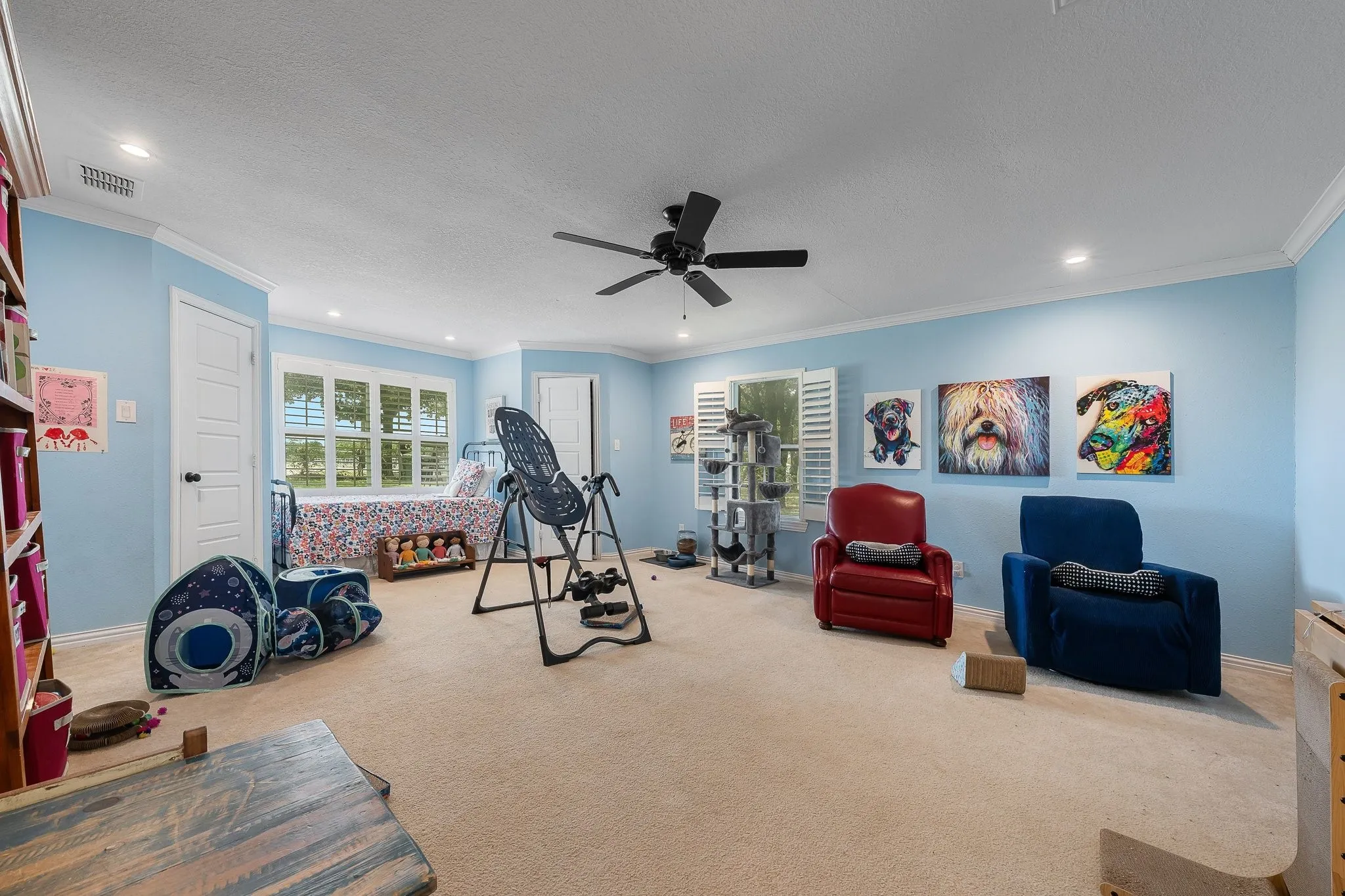 Single Family Residence For Sale in Denton County , 703 Robin Lane, Argyle, Texas 76226, 3 Bedrooms, 2 Bathrooms, Garage spaces, 2,096 Sqft, built in 1984, Price $649,000, mls#21351398, Real Estate Agent in Argyle, Homes For Sale in Denton county, Homes For Sale in Argyle, Realtor in Argyle Texas, Real Estate Brokerage Independent Realty Texas, Luminita Cordes Realtor