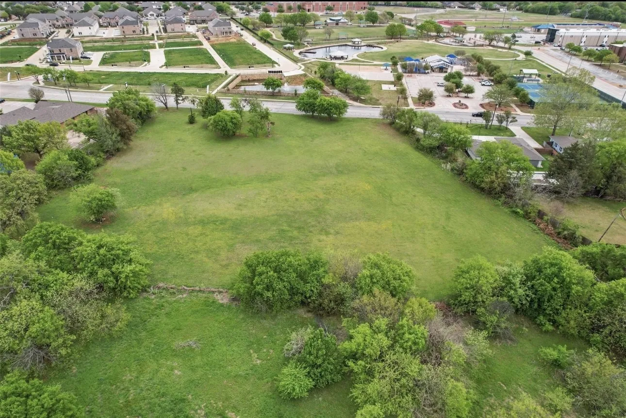 Unimproved Land For Sale in Tarrant County , 1731 N Walnut Creek Drive, Mansfield, Texas 76063, 0, 0, Garage spaces, 0 Sqft, built in 0, Price $575,000, mls#21354350, Real Estate Agent in Mansfield, Homes For Sale in Tarrant county, Homes For Sale in Mansfield, Realtor in Mansfield Texas, Real Estate Brokerage Independent Realty Texas, Luminita Cordes Realtor