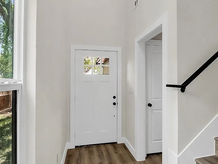 Single Family Residence For Rent in Tarrant County , 5206 Slate Street, Fort Worth, Texas 76114, 3 Bedroom, 3 Bathroom, 2 Garage spaces, 2,287 Sqft, built in 2024, mls#21354358, Real Estate Agent in Fort Worth, Homes For Rent in Tarrant county, Homes For Rent in Fort Worth, Realtor in Fort Worth Texas, Real Estate Brokerage Independent Realty Texas, Luminita Cordes Realtor