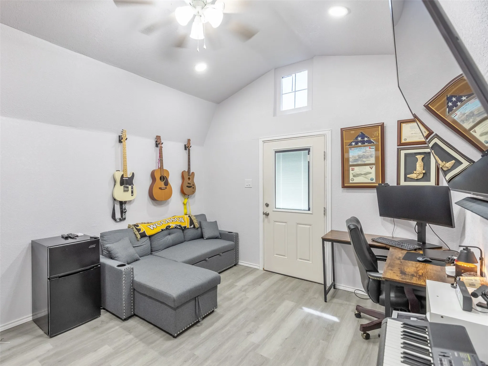 Single Family Residence For Sale in Taylor County , 6610 Picadilly Street, Abilene, Texas 79606, 3 Bedroom, 2 Bathroom, 2 Garage spaces, 1,551 Sqft, built in 2004, mls#21349956, Real Estate Agent in Abilene, Homes For Sale in Taylor county, Homes For Sale in Abilene, Realtor in Abilene Texas, Real Estate Brokerage Independent Realty Texas, Luminita Cordes Realtor