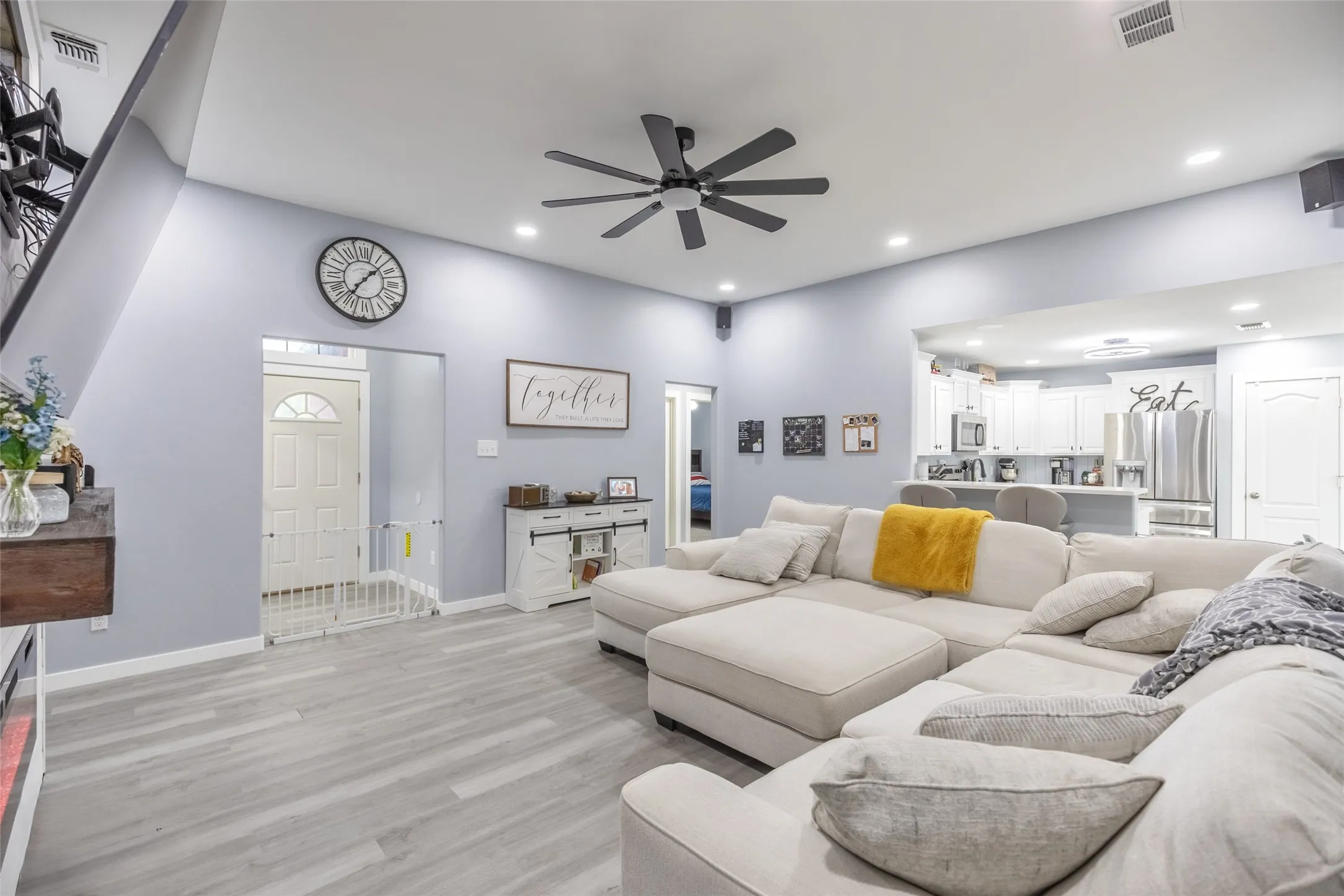 Single Family Residence For Sale in Taylor County , 6610 Picadilly Street, Abilene, Texas 79606, 3 Bedroom, 2 Bathroom, 2 Garage spaces, 1,551 Sqft, built in 2004, mls#21349956, Real Estate Agent in Abilene, Homes For Sale in Taylor county, Homes For Sale in Abilene, Realtor in Abilene Texas, Real Estate Brokerage Independent Realty Texas, Luminita Cordes Realtor