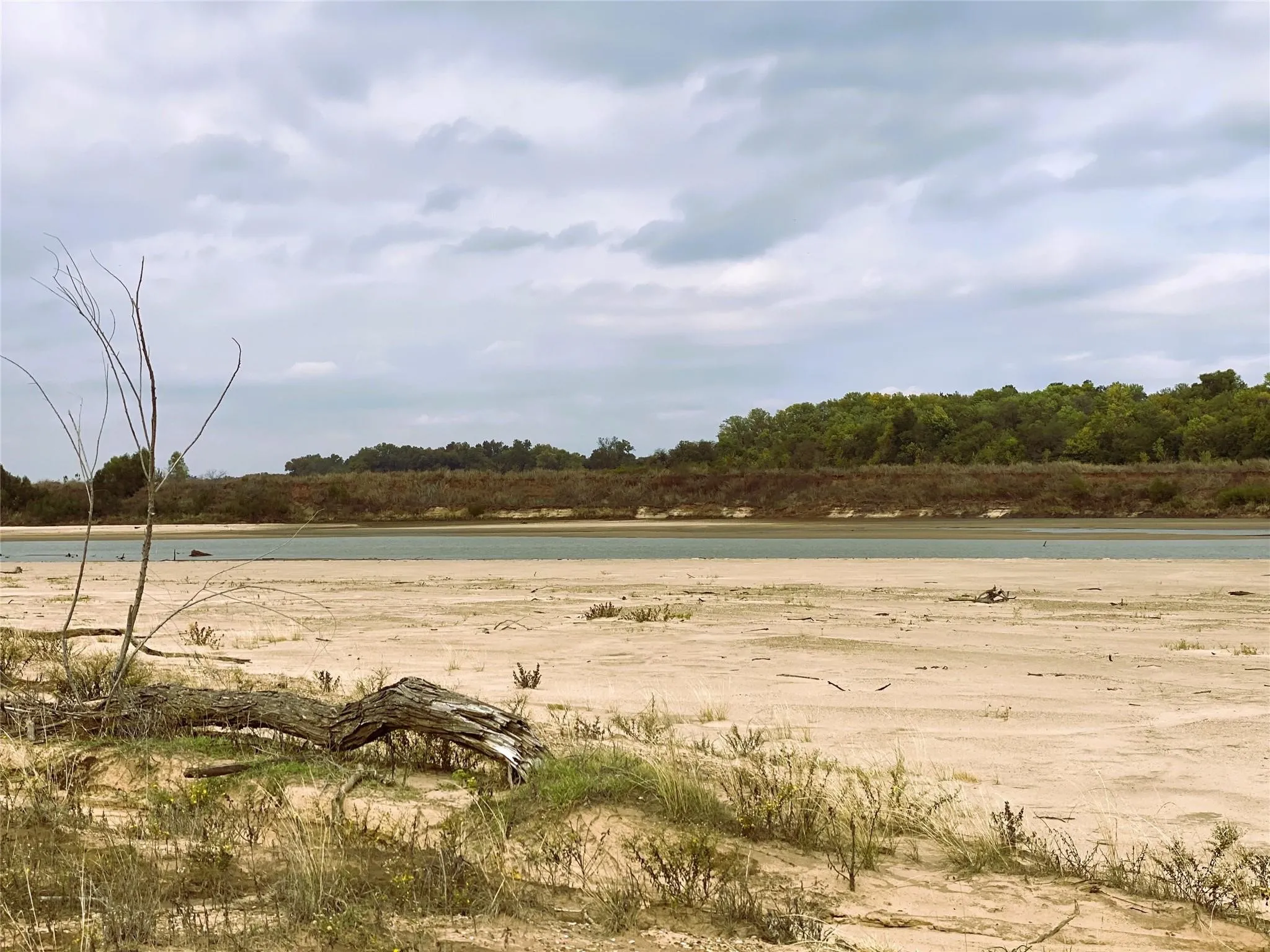 Unimproved Land For Sale in Lamar County , TBD Red River TBD Red River, Arthur City, Texas 75411, 0, 0, Garage spaces, 0 Sqft, built in 0, Price $1,590,000, mls#21354204, Real Estate Agent in Arthur City, Homes For Sale in Lamar county, Homes For Sale in Arthur City, Realtor in Arthur City Texas, Real Estate Brokerage Independent Realty Texas, Luminita Cordes Realtor