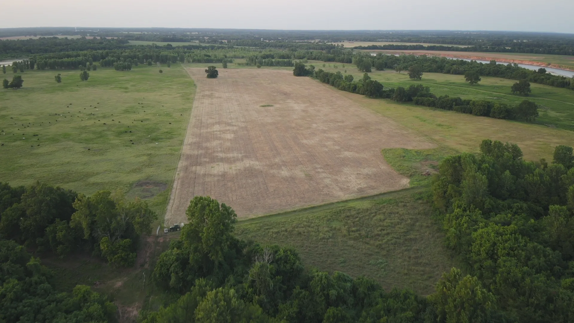 Unimproved Land For Sale in Lamar County , TBD Red River TBD Red River, Arthur City, Texas 75411, 0, 0, Garage spaces, 0 Sqft, built in 0, Price $1,590,000, mls#21354204, Real Estate Agent in Arthur City, Homes For Sale in Lamar county, Homes For Sale in Arthur City, Realtor in Arthur City Texas, Real Estate Brokerage Independent Realty Texas, Luminita Cordes Realtor