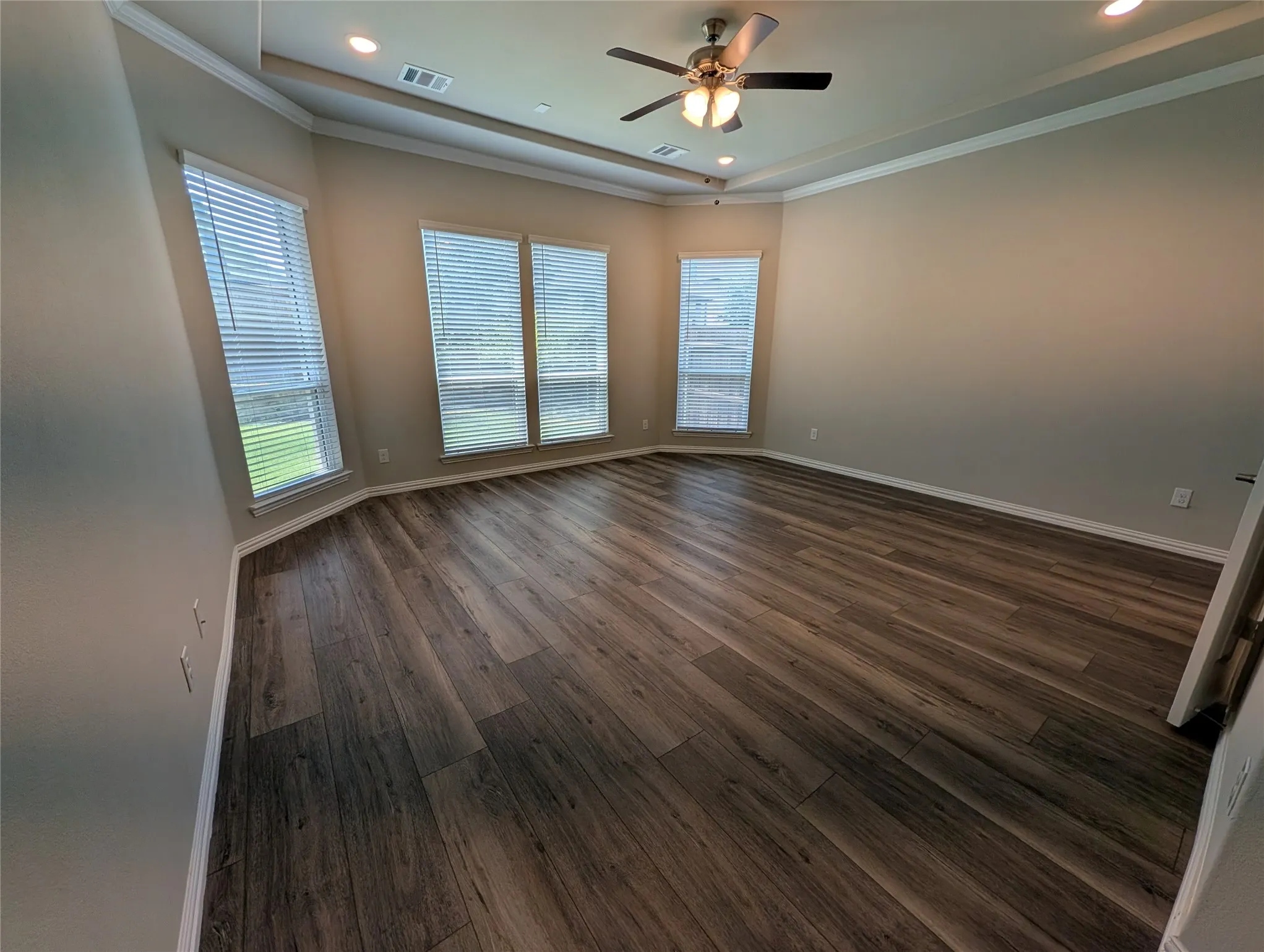 Single Family Residence For Rent in Collin County , 2809 River Bend Place, Celina, Texas 75009, 5 Bedroom, 4 Bathroom, 2 Garage spaces, 4,288 Sqft, built in 2022, mls#21349674, Real Estate Agent in Celina, Homes For Rent in Collin county, Homes For Rent in Celina, Realtor in Celina Texas, Real Estate Brokerage Independent Realty Texas, Luminita Cordes Realtor