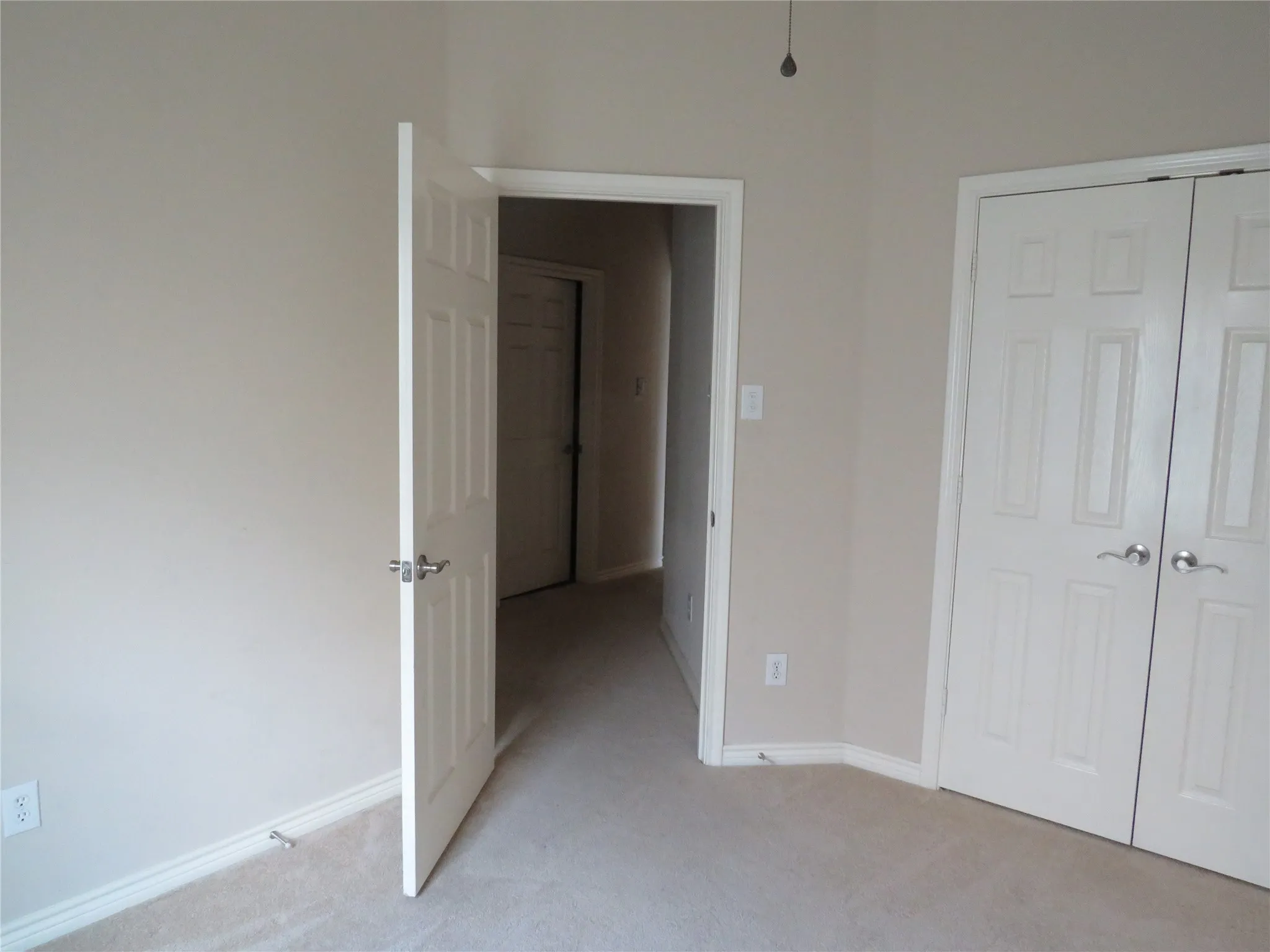 Single Family Residence For Rent in Tarrant County , 11828 Vienna Apple Road, Fort Worth, Texas 76244, 3 Bedroom, 2 Bathroom, 2 Garage spaces, 2,019 Sqft, built in 2007, mls#21354357, Real Estate Agent in Fort Worth, Homes For Rent in Tarrant county, Homes For Rent in Fort Worth, Realtor in Fort Worth Texas, Real Estate Brokerage Independent Realty Texas, Luminita Cordes Realtor