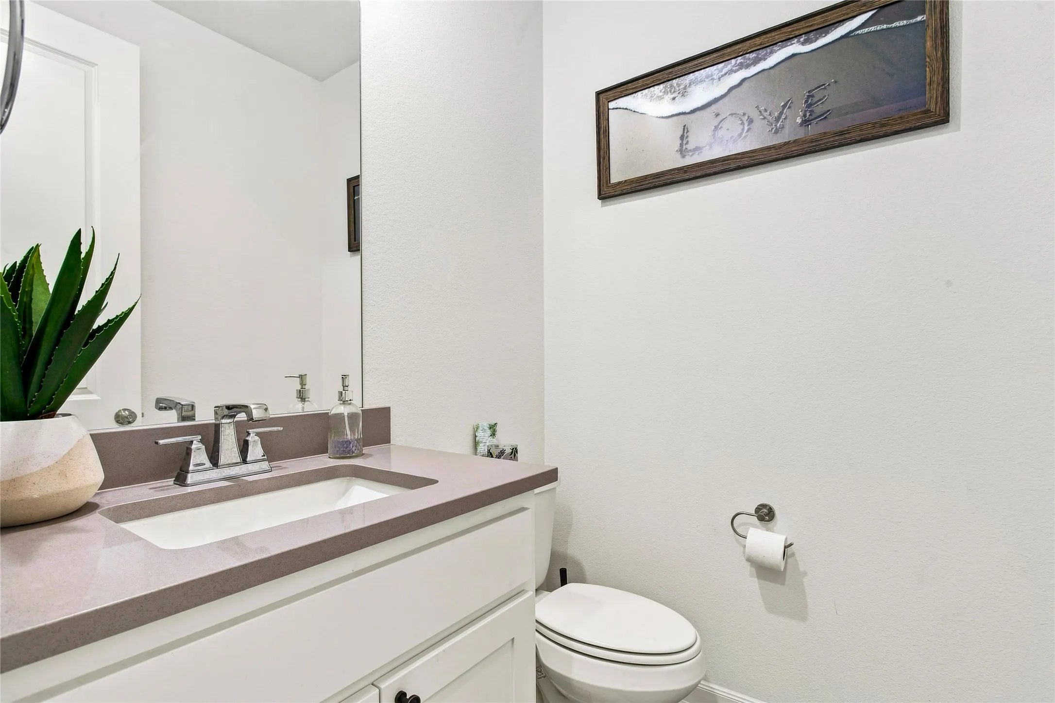 Single Family Residence For Sale in Collin County , 4905 Celestial Road, Mc Kinney, Texas 75071, 4 Bedroom, 3 Bathroom, 2 Garage spaces, 3,125 Sqft, built in 2022, mls#21347170, Real Estate Agent in Mc Kinney, Homes For Sale in Collin county, Homes For Sale in Mc Kinney, Realtor in Mc Kinney Texas, Real Estate Brokerage Independent Realty Texas, Luminita Cordes Realtor