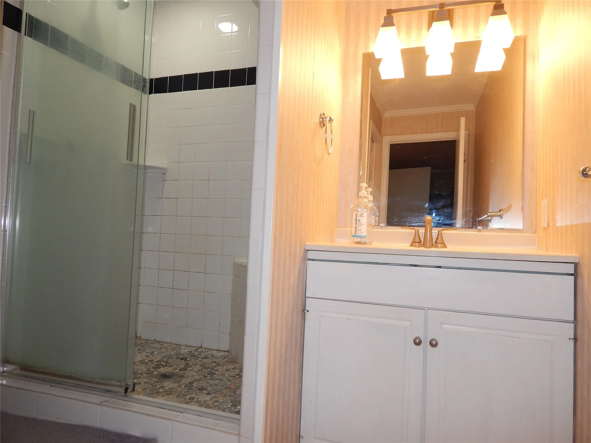Condominium For Rent in Collin County , 2612 Custer Parkway D, Richardson, Texas 75080, 3 Bedroom, 4 Bathroom, Garage spaces, 1,800 Sqft, built in 1973, mls#21353201, Real Estate Agent in Richardson, Homes For Rent in Collin county, Homes For Rent in Richardson, Realtor in Richardson Texas, Real Estate Brokerage Independent Realty Texas, Luminita Cordes Realtor