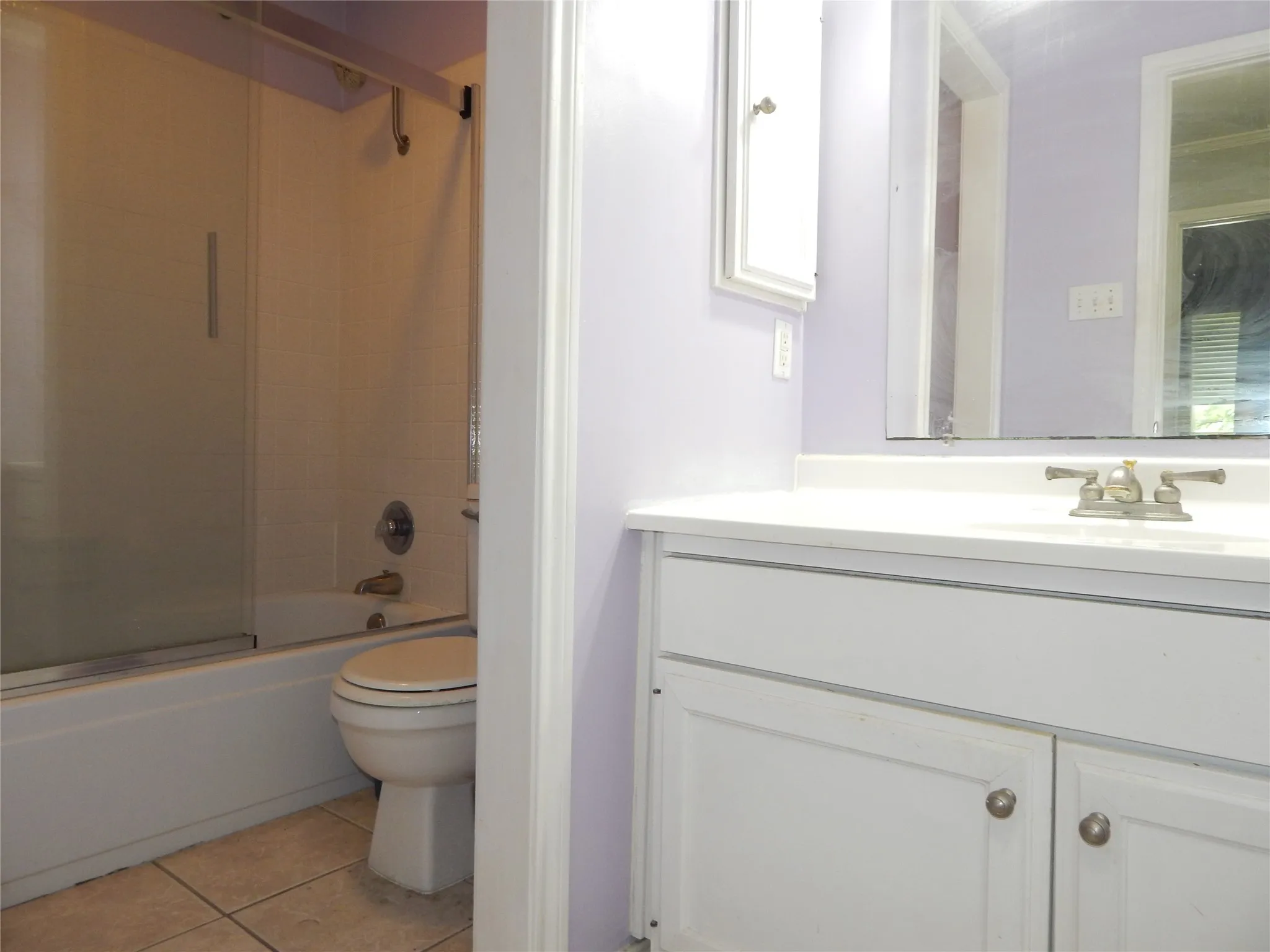 Condominium For Rent in Collin County , 2612 Custer Parkway D, Richardson, Texas 75080, 3 Bedroom, 4 Bathroom, Garage spaces, 1,800 Sqft, built in 1973, mls#21353201, Real Estate Agent in Richardson, Homes For Rent in Collin county, Homes For Rent in Richardson, Realtor in Richardson Texas, Real Estate Brokerage Independent Realty Texas, Luminita Cordes Realtor