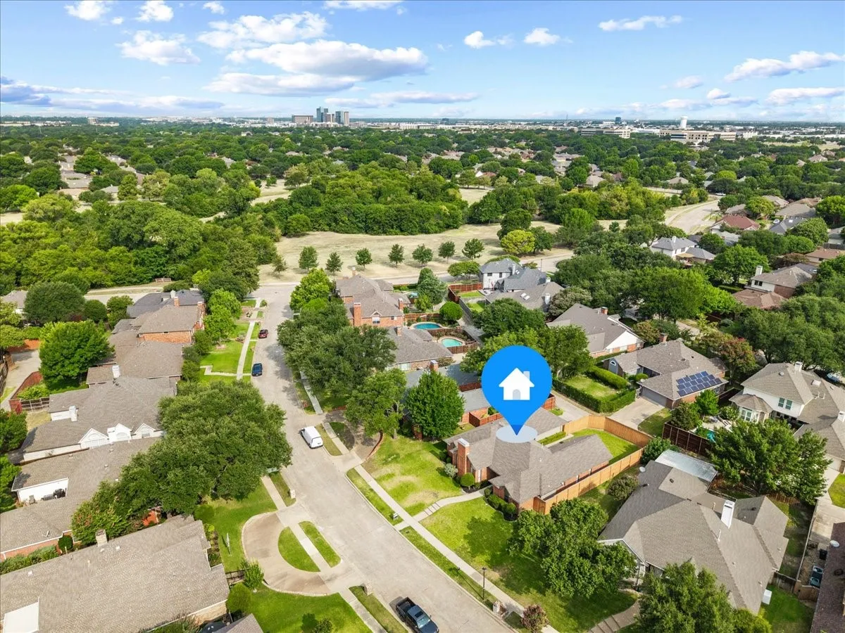 Single Family Residence For Sale in Collin County , 2669 Daffodil Drive, Richardson, Texas 75082, 4 Bedroom, 3 Bathroom, 2 Garage spaces, 2,259 Sqft, built in 1986, mls#21352750, Real Estate Agent in Richardson, Homes For Sale in Collin county, Homes For Sale in Richardson, Realtor in Richardson Texas, Real Estate Brokerage Independent Realty Texas, Luminita Cordes Realtor