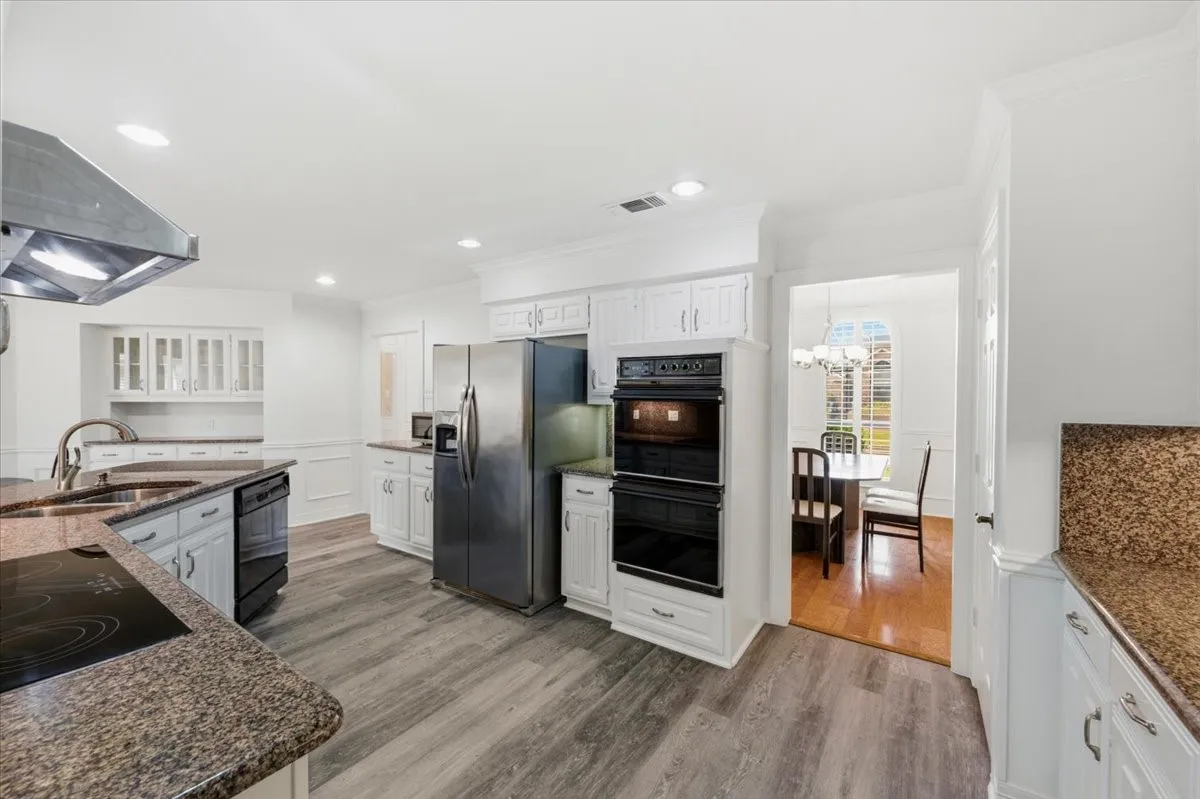 Single Family Residence For Sale in Collin County , 2669 Daffodil Drive, Richardson, Texas 75082, 4 Bedroom, 3 Bathroom, 2 Garage spaces, 2,259 Sqft, built in 1986, mls#21352750, Real Estate Agent in Richardson, Homes For Sale in Collin county, Homes For Sale in Richardson, Realtor in Richardson Texas, Real Estate Brokerage Independent Realty Texas, Luminita Cordes Realtor