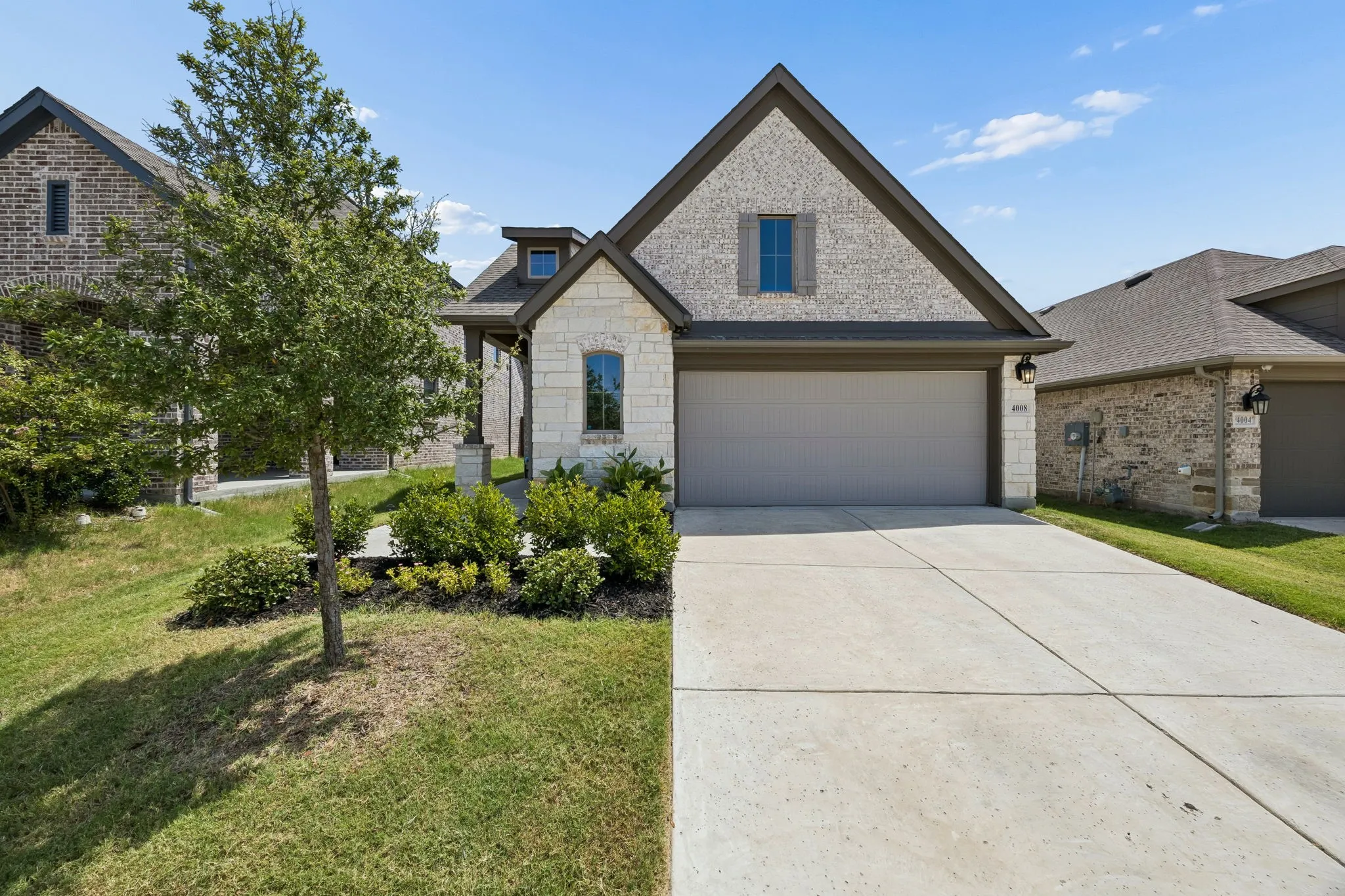 Single Family Residence For Sale in Rockwall County , 4008 Anglers Way, Royse City, Texas 75189, 3 Bedroom, 2 Bathroom, 2 Garage spaces, 1,656 Sqft, built in 2024, mls#21354378, Real Estate Agent in Royse City, Homes For Sale in Rockwall county, Homes For Sale in Royse City, Realtor in Royse City Texas, Real Estate Brokerage Independent Realty Texas, Luminita Cordes Realtor