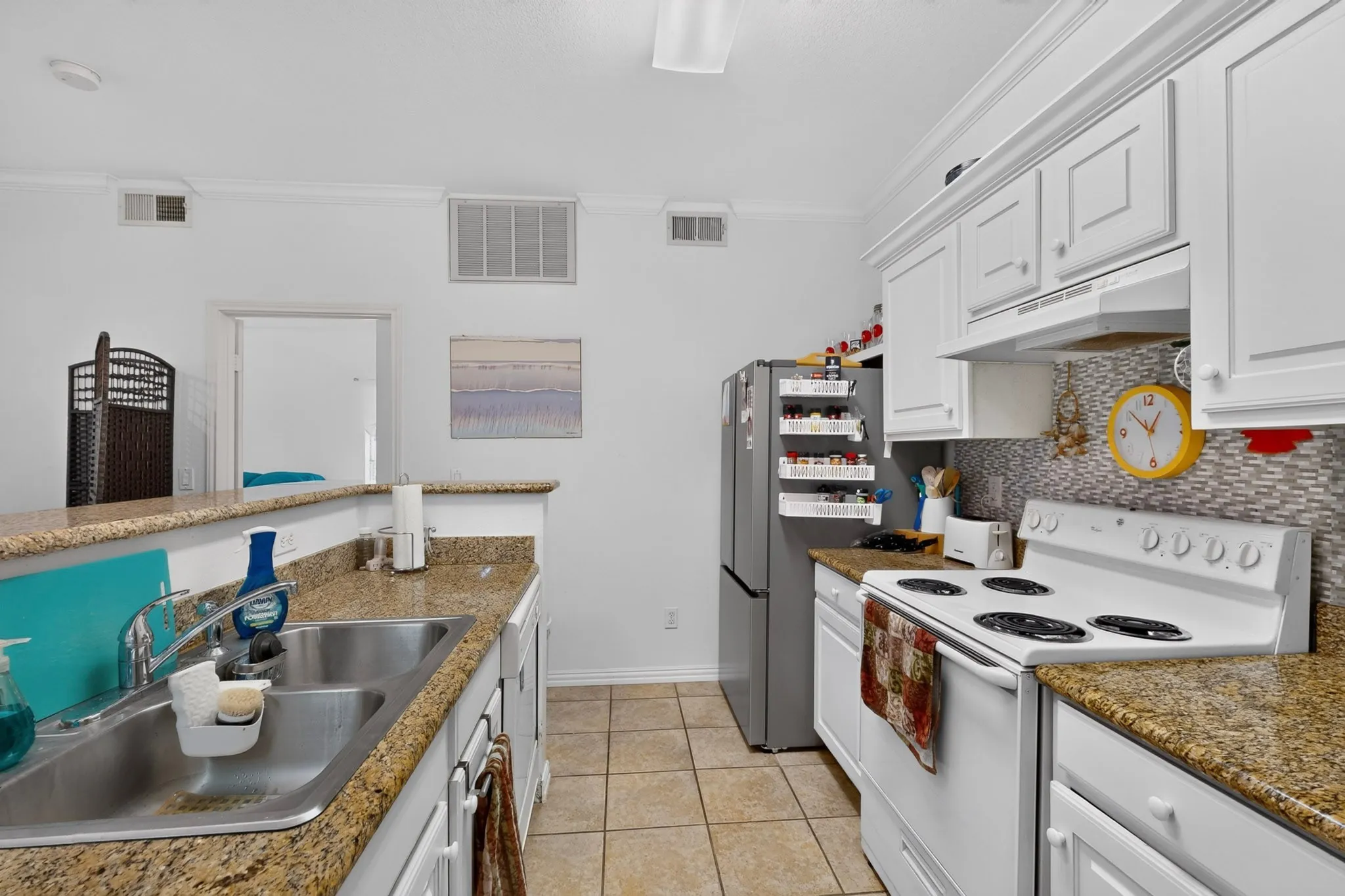 Condominium For Sale in Collin County , 2524 Preston Road 1508, Plano, Texas 75093, 2 Bedroom, 2 Bathroom, 1 Garage spaces, 1,225 Sqft, built in 1995, mls#21352818, Real Estate Agent in Plano, Homes For Sale in Collin county, Homes For Sale in Plano, Realtor in Plano Texas, Real Estate Brokerage Independent Realty Texas, Luminita Cordes Realtor