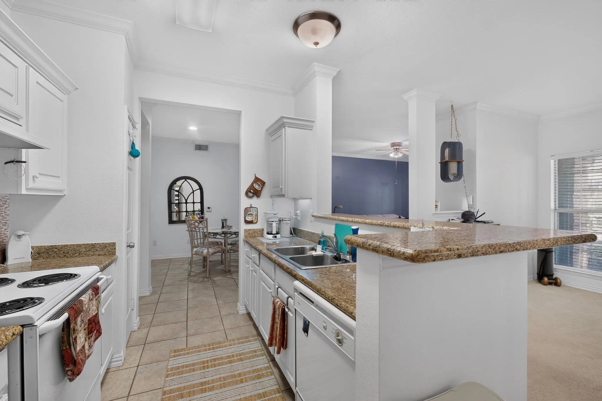 Condominium For Sale in Collin County , 2524 Preston Road 1508, Plano, Texas 75093, 2 Bedroom, 2 Bathroom, 1 Garage spaces, 1,225 Sqft, built in 1995, mls#21352818, Real Estate Agent in Plano, Homes For Sale in Collin county, Homes For Sale in Plano, Realtor in Plano Texas, Real Estate Brokerage Independent Realty Texas, Luminita Cordes Realtor