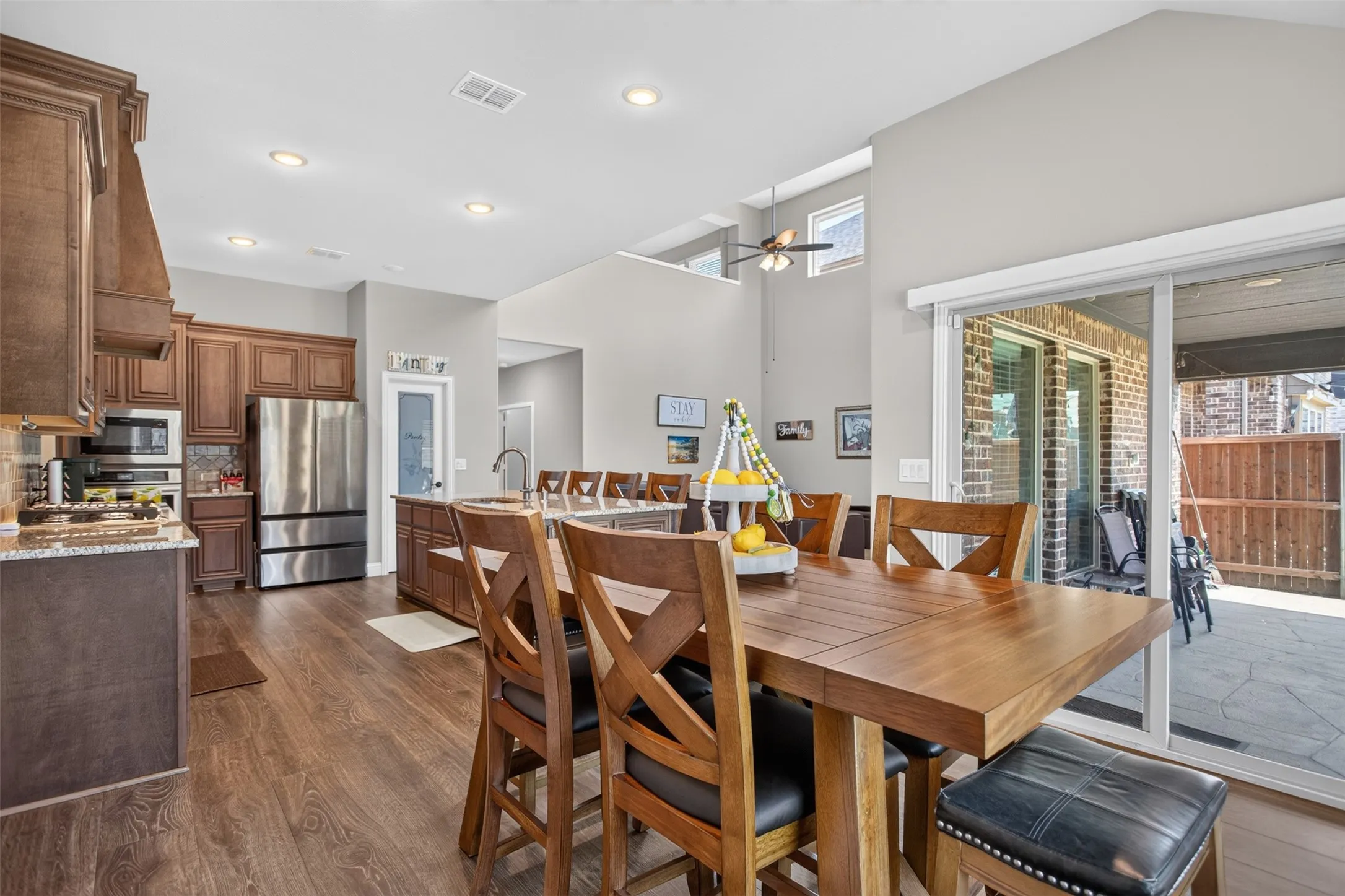 Single Family Residence For Sale in Rockwall County , 1811 Moscatel Lane, Mclendon Chisholm, Texas 75032, 5 Bedroom, 5 Bathroom, 2 Garage spaces, 3,721 Sqft, built in 2022, mls#21353501, Real Estate Agent in Mclendon Chisholm, Homes For Sale in Rockwall county, Homes For Sale in Mclendon Chisholm, Realtor in Mclendon Chisholm Texas, Real Estate Brokerage Independent Realty Texas, Luminita Cordes Realtor