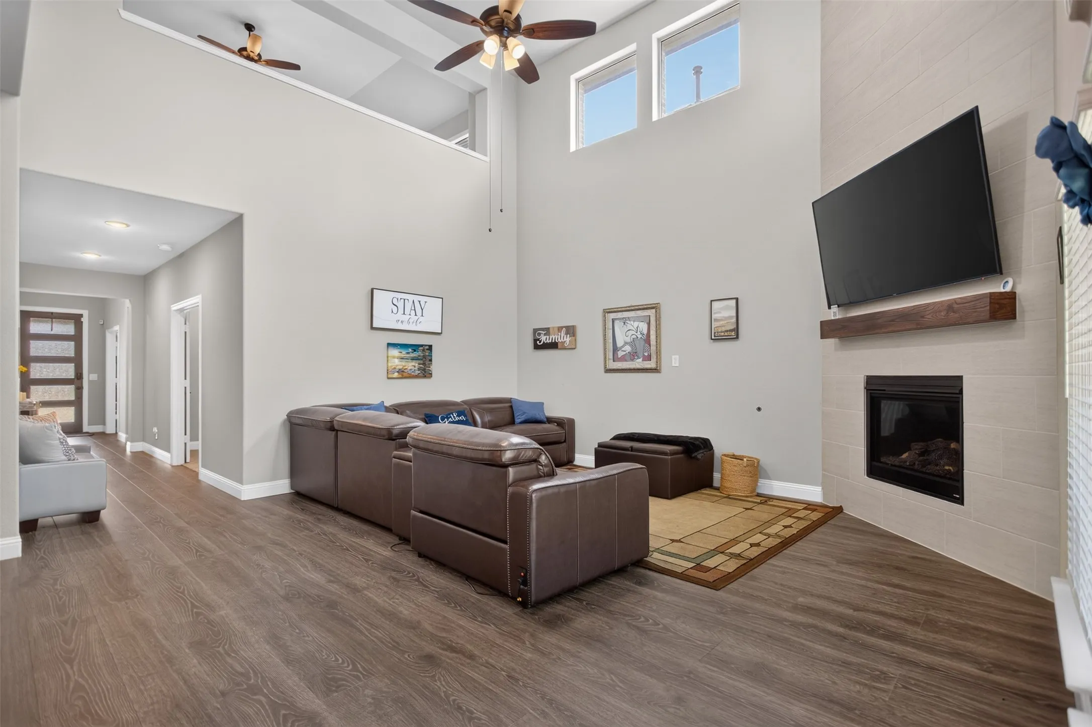 Single Family Residence For Sale in Rockwall County , 1811 Moscatel Lane, Mclendon Chisholm, Texas 75032, 5 Bedroom, 5 Bathroom, 2 Garage spaces, 3,721 Sqft, built in 2022, mls#21353501, Real Estate Agent in Mclendon Chisholm, Homes For Sale in Rockwall county, Homes For Sale in Mclendon Chisholm, Realtor in Mclendon Chisholm Texas, Real Estate Brokerage Independent Realty Texas, Luminita Cordes Realtor
