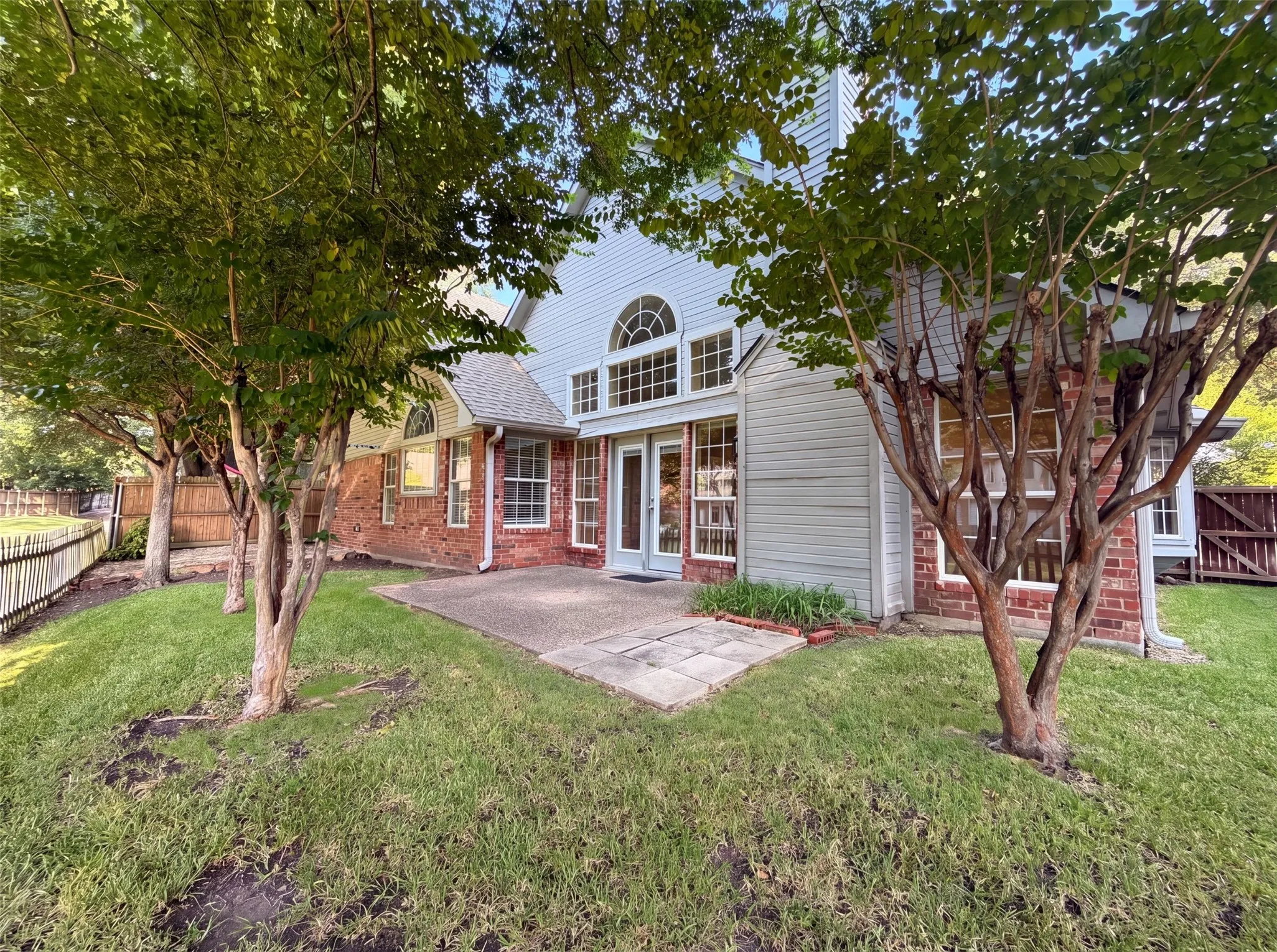 Single Family Residence For Sale in Collin County , 5101 Quail Ridge Drive, Mc Kinney, Texas 75072, 3 Bedroom, 2 Bathroom, 2 Garage spaces, 1,672 Sqft, built in 1991, mls#21354420, Real Estate Agent in Mc Kinney, Homes For Sale in Collin county, Homes For Sale in Mc Kinney, Realtor in Mc Kinney Texas, Real Estate Brokerage Independent Realty Texas, Luminita Cordes Realtor