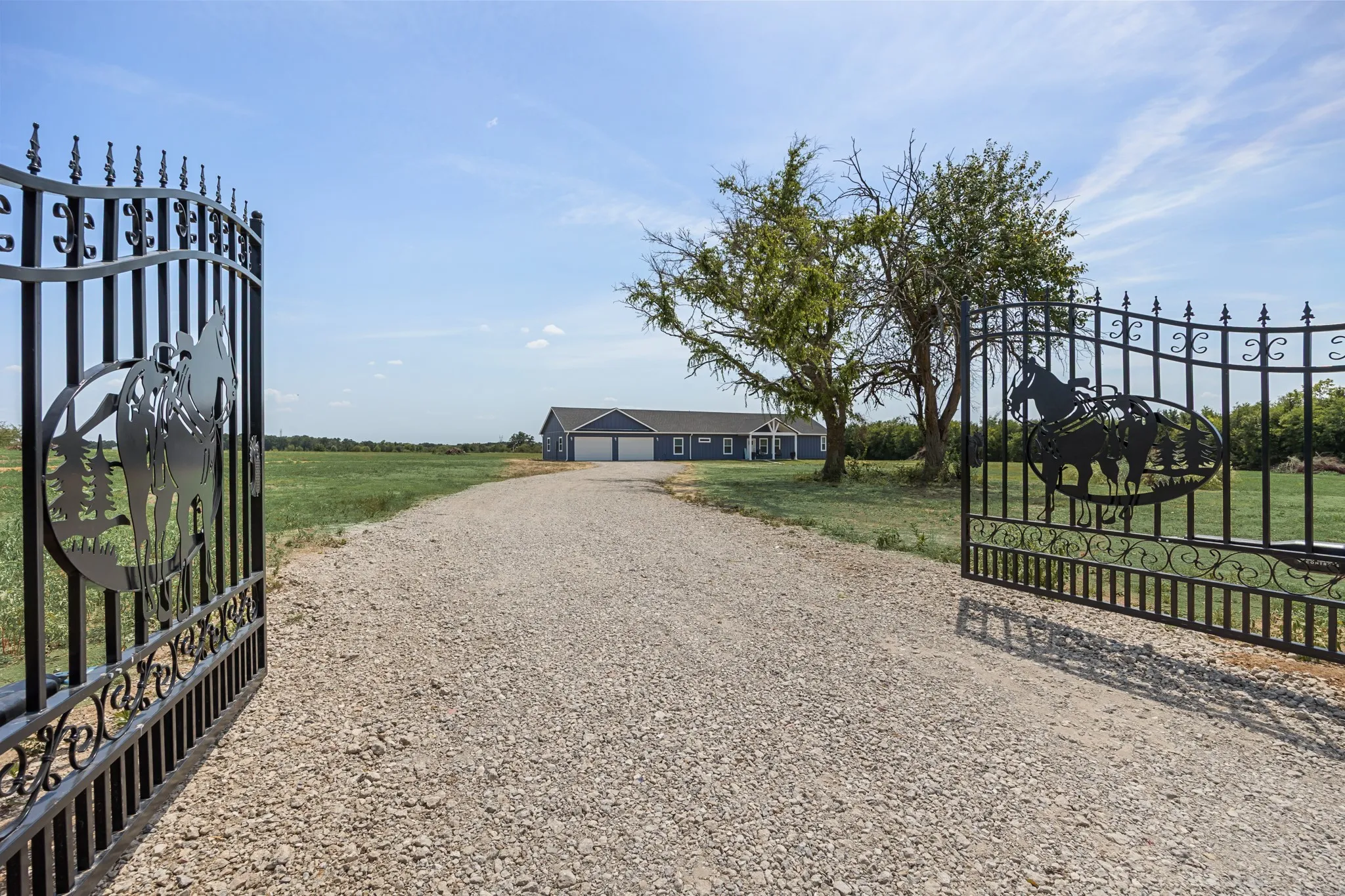 Single Family Residence For Sale in Hopkins County , 285 County Road 1120, Cumby, Texas 75433, 3 Bedroom, 2 Bathroom, 4 Garage spaces, 2,100 Sqft, built in 2026, mls#21354423, Real Estate Agent in Cumby, Homes For Sale in Hopkins county, Homes For Sale in Cumby, Realtor in Cumby Texas, Real Estate Brokerage Independent Realty Texas, Luminita Cordes Realtor