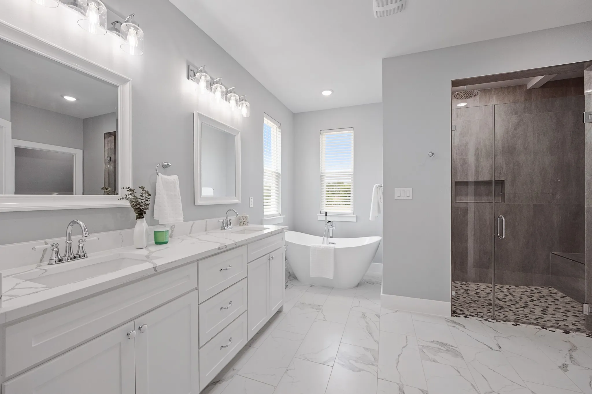 Single Family Residence For Sale in Hopkins County , 285 County Road 1120, Cumby, Texas 75433, 3 Bedroom, 2 Bathroom, 4 Garage spaces, 2,100 Sqft, built in 2026, mls#21354423, Real Estate Agent in Cumby, Homes For Sale in Hopkins county, Homes For Sale in Cumby, Realtor in Cumby Texas, Real Estate Brokerage Independent Realty Texas, Luminita Cordes Realtor