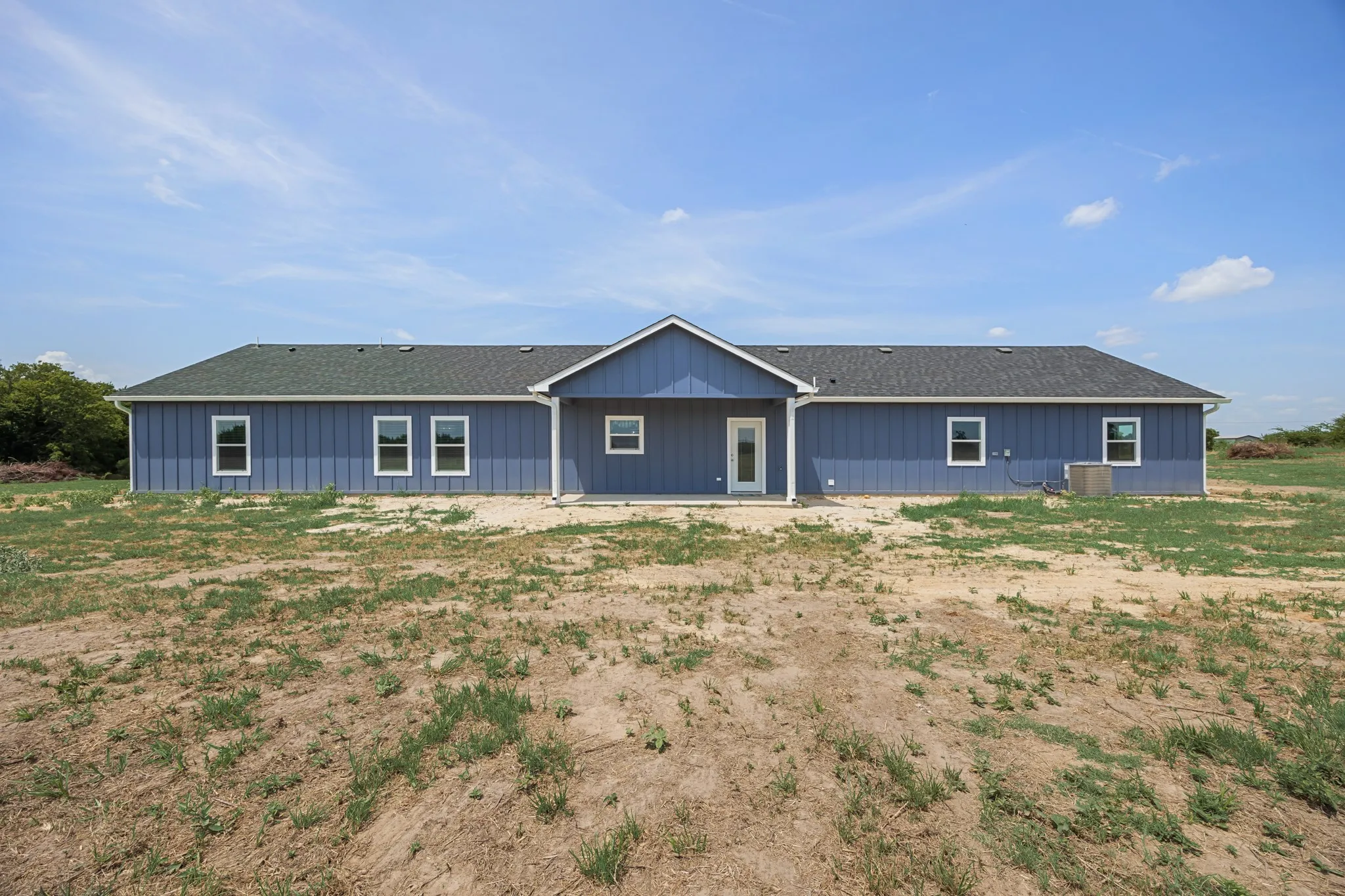 Single Family Residence For Sale in Hopkins County , 285 County Road 1120, Cumby, Texas 75433, 3 Bedroom, 2 Bathroom, 4 Garage spaces, 2,100 Sqft, built in 2026, mls#21354423, Real Estate Agent in Cumby, Homes For Sale in Hopkins county, Homes For Sale in Cumby, Realtor in Cumby Texas, Real Estate Brokerage Independent Realty Texas, Luminita Cordes Realtor