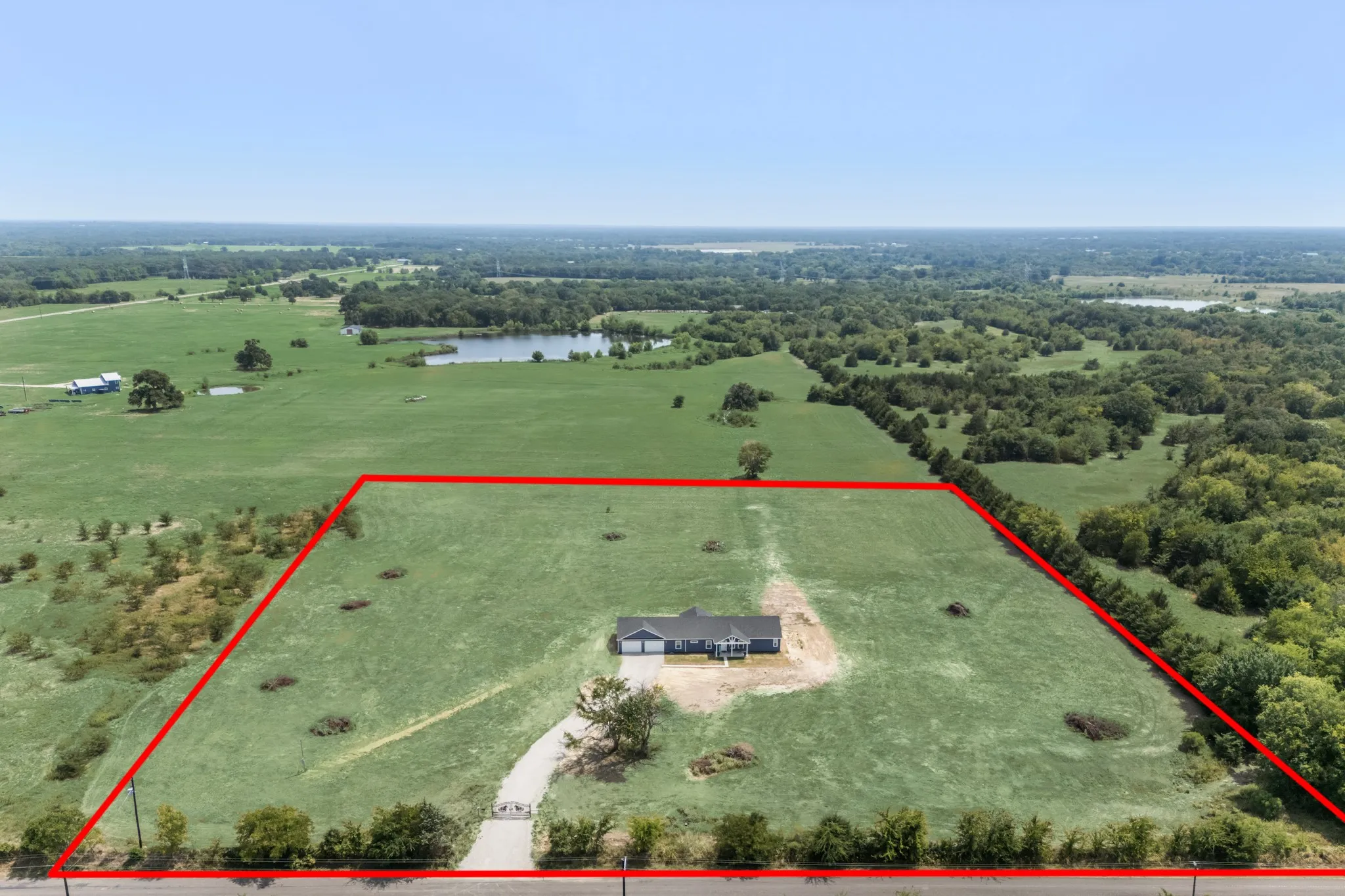 Single Family Residence For Sale in Hopkins County , 285 County Road 1120, Cumby, Texas 75433, 3 Bedroom, 2 Bathroom, 4 Garage spaces, 2,100 Sqft, built in 2026, mls#21354423, Real Estate Agent in Cumby, Homes For Sale in Hopkins county, Homes For Sale in Cumby, Realtor in Cumby Texas, Real Estate Brokerage Independent Realty Texas, Luminita Cordes Realtor