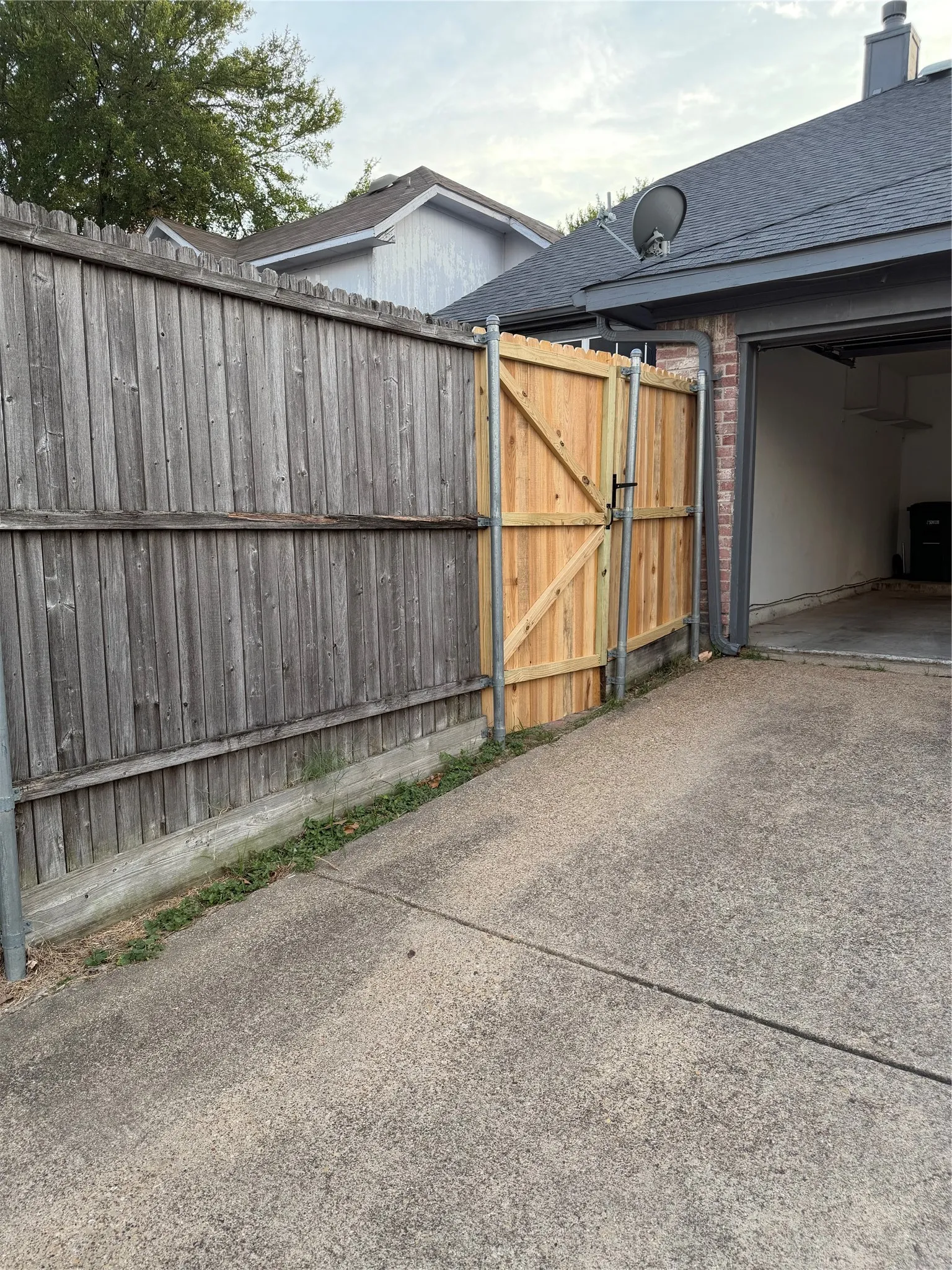 Rear Wood Fence