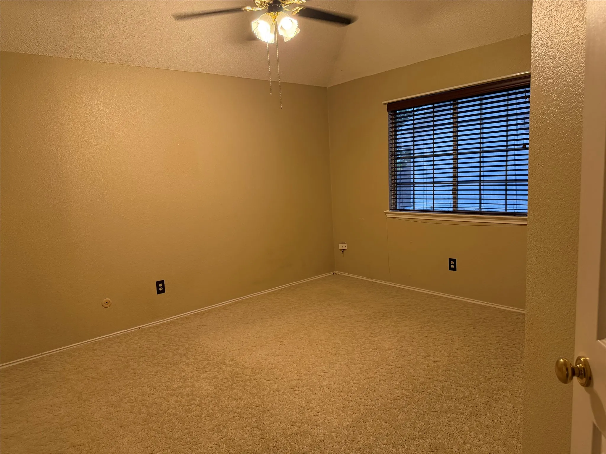 Upstairs Bedroom 4