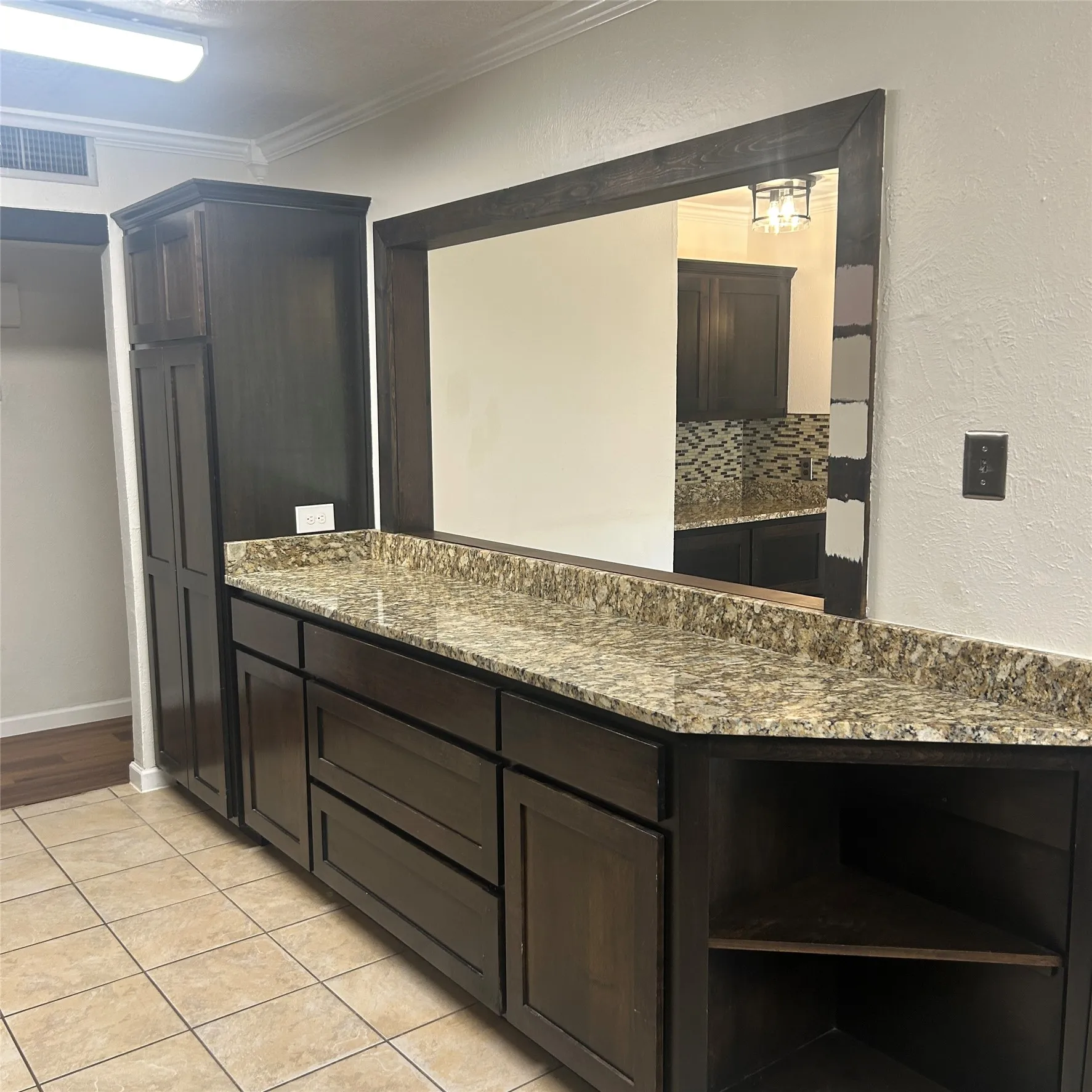 Single Family Residence For Sale in Denton County , 5408 Princess Court, Lake Dallas, Texas 75065, 3 Bedroom, 2 Bathroom, 2 Garage spaces, 1,574 Sqft, built in 1976, mls#21354435, Real Estate Agent in Lake Dallas, Homes For Sale in Denton county, Homes For Sale in Lake Dallas, Realtor in Lake Dallas Texas, Real Estate Brokerage Independent Realty Texas, Luminita Cordes Realtor