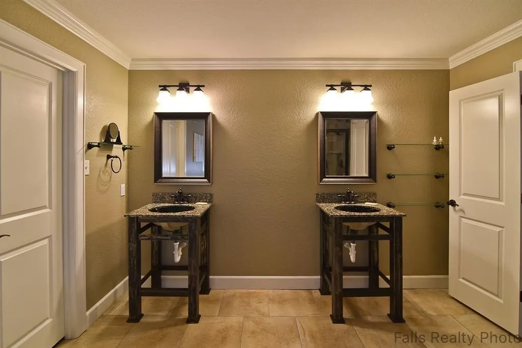 Dual sink