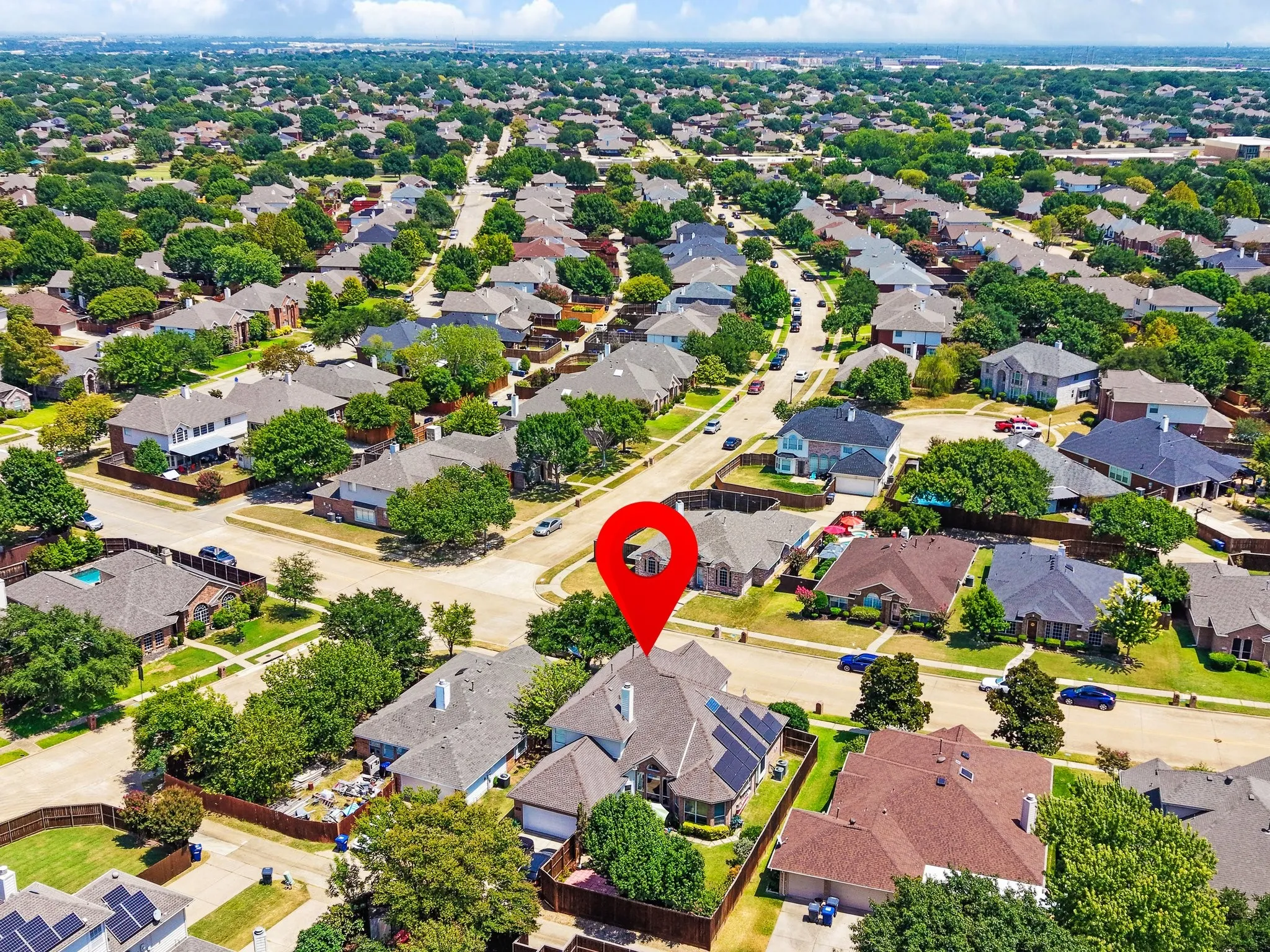Single Family Residence For Sale in Collin County , 3704 Gardenia Lane, Mc Kinney, Texas 75070, 4 Bedroom, 3 Bathroom, 2 Garage spaces, 2,944 Sqft, built in 1999, mls#21354445, Real Estate Agent in Mc Kinney, Homes For Sale in Collin county, Homes For Sale in Mc Kinney, Realtor in Mc Kinney Texas, Real Estate Brokerage Independent Realty Texas, Luminita Cordes Realtor