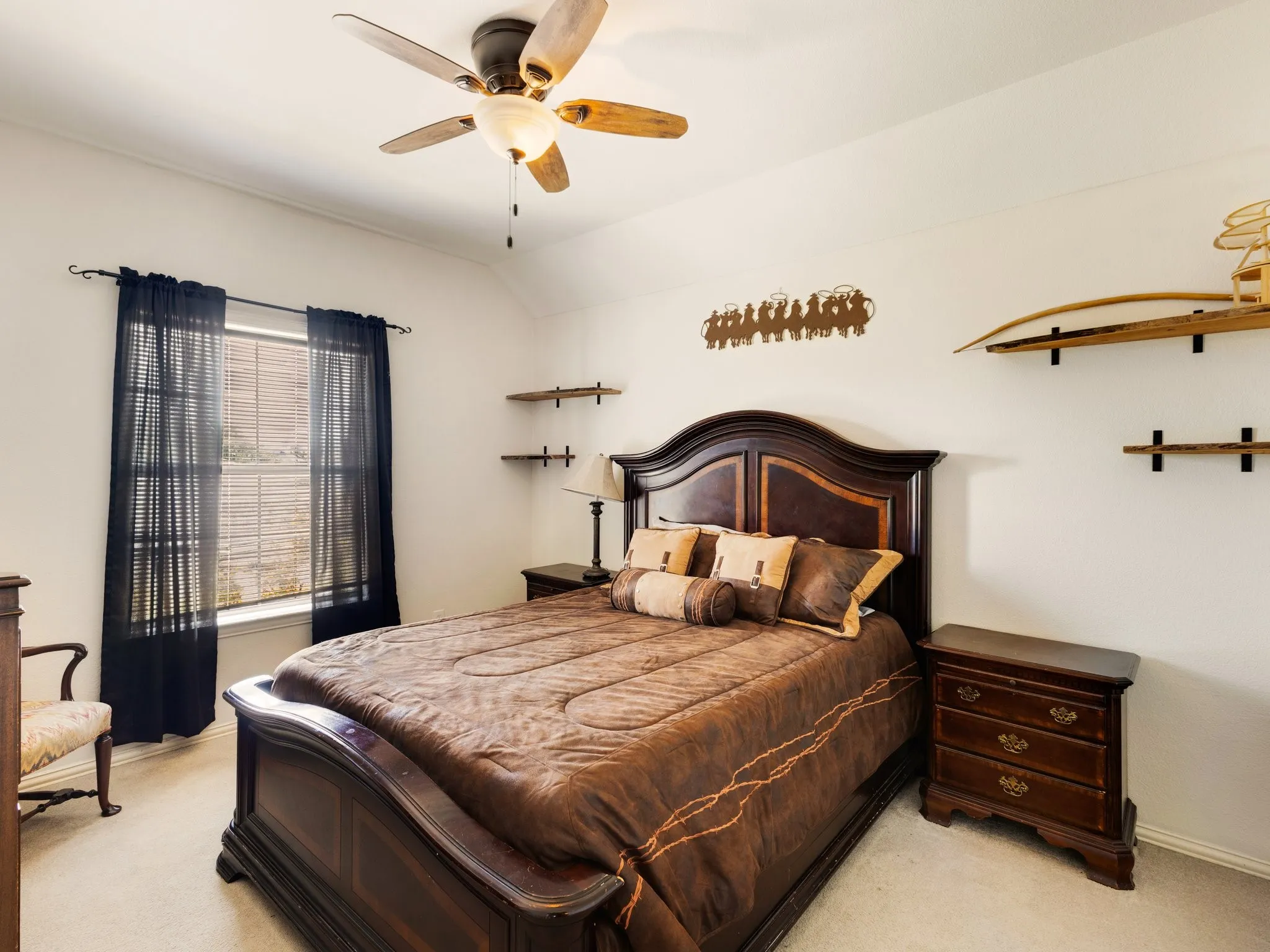 Single Family Residence For Sale in Collin County , 3704 Gardenia Lane, Mc Kinney, Texas 75070, 4 Bedroom, 3 Bathroom, 2 Garage spaces, 2,944 Sqft, built in 1999, mls#21354445, Real Estate Agent in Mc Kinney, Homes For Sale in Collin county, Homes For Sale in Mc Kinney, Realtor in Mc Kinney Texas, Real Estate Brokerage Independent Realty Texas, Luminita Cordes Realtor